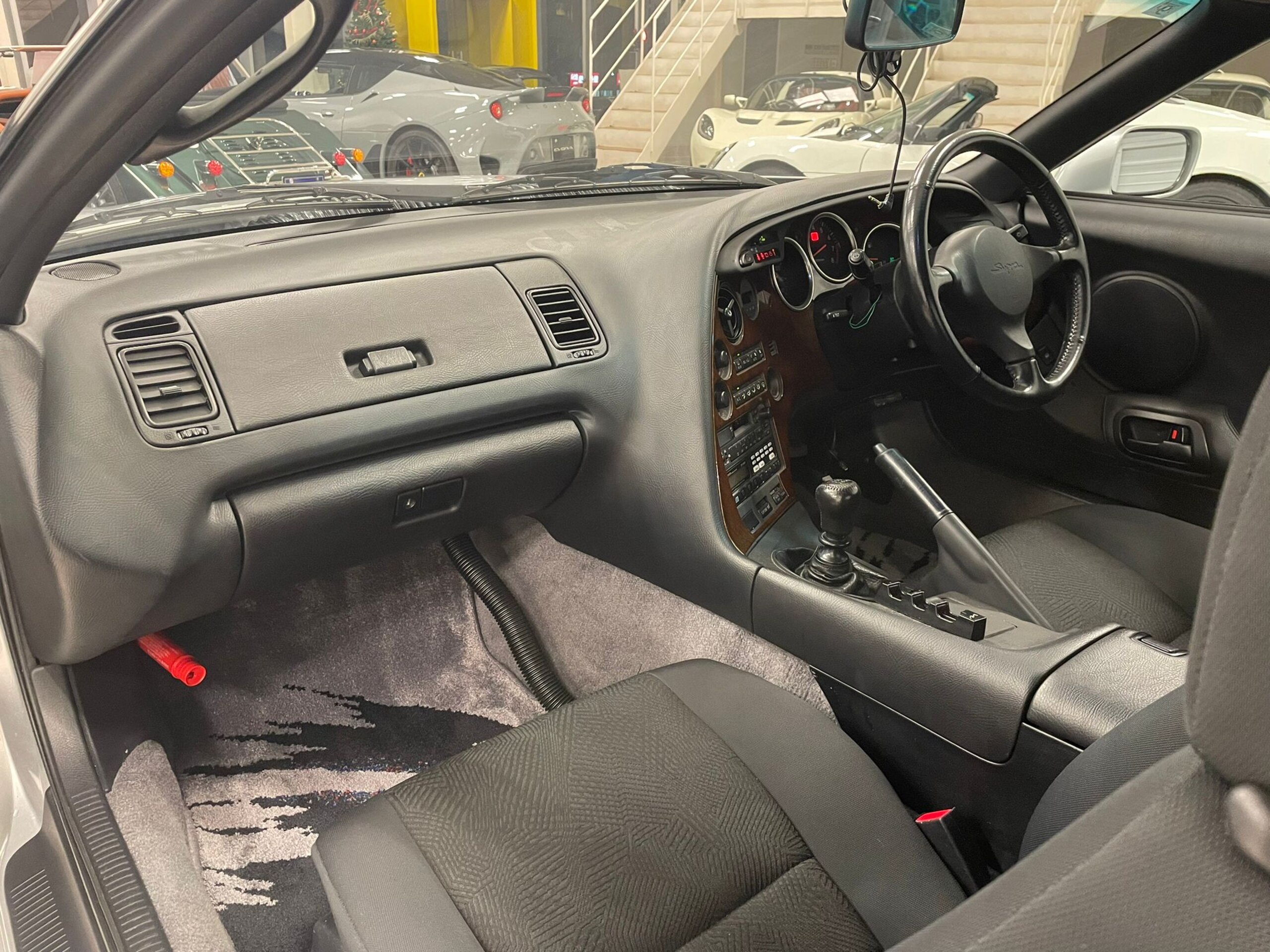 1993 Toyota Supra RZ — Photo 12 / 18