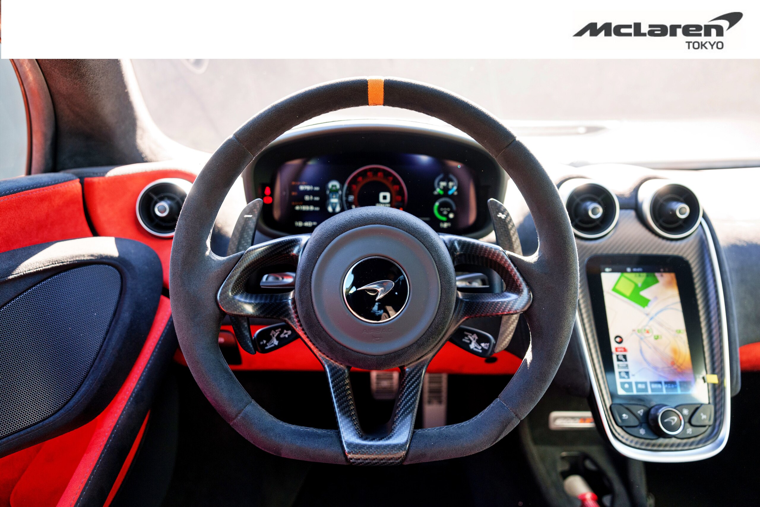 2019 McLaren 600LT — Photo 12 / 19