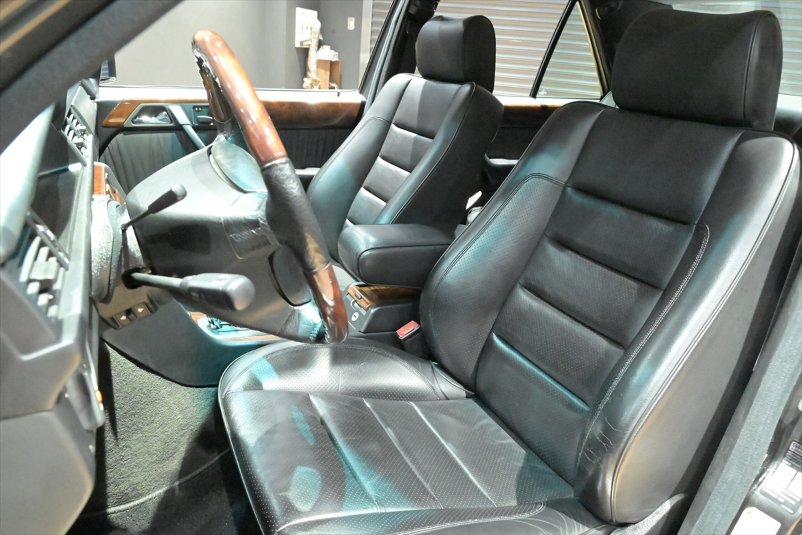 1993 Mercedes Benz 500E 6.0 AMG — Photo 10 / 23