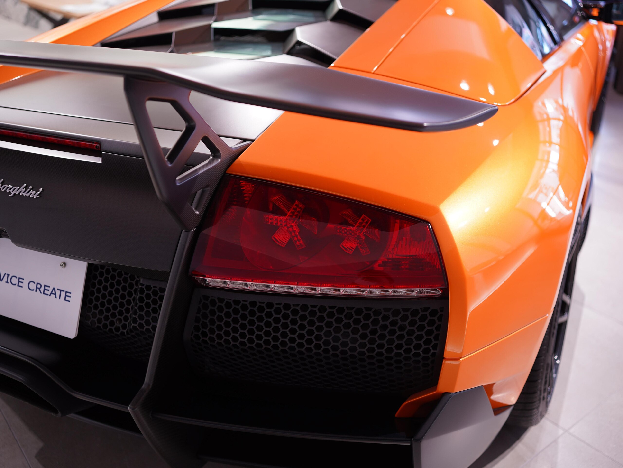 2009 Lamborghini Murcielago LP670-4 SV — Photo 19 / 23