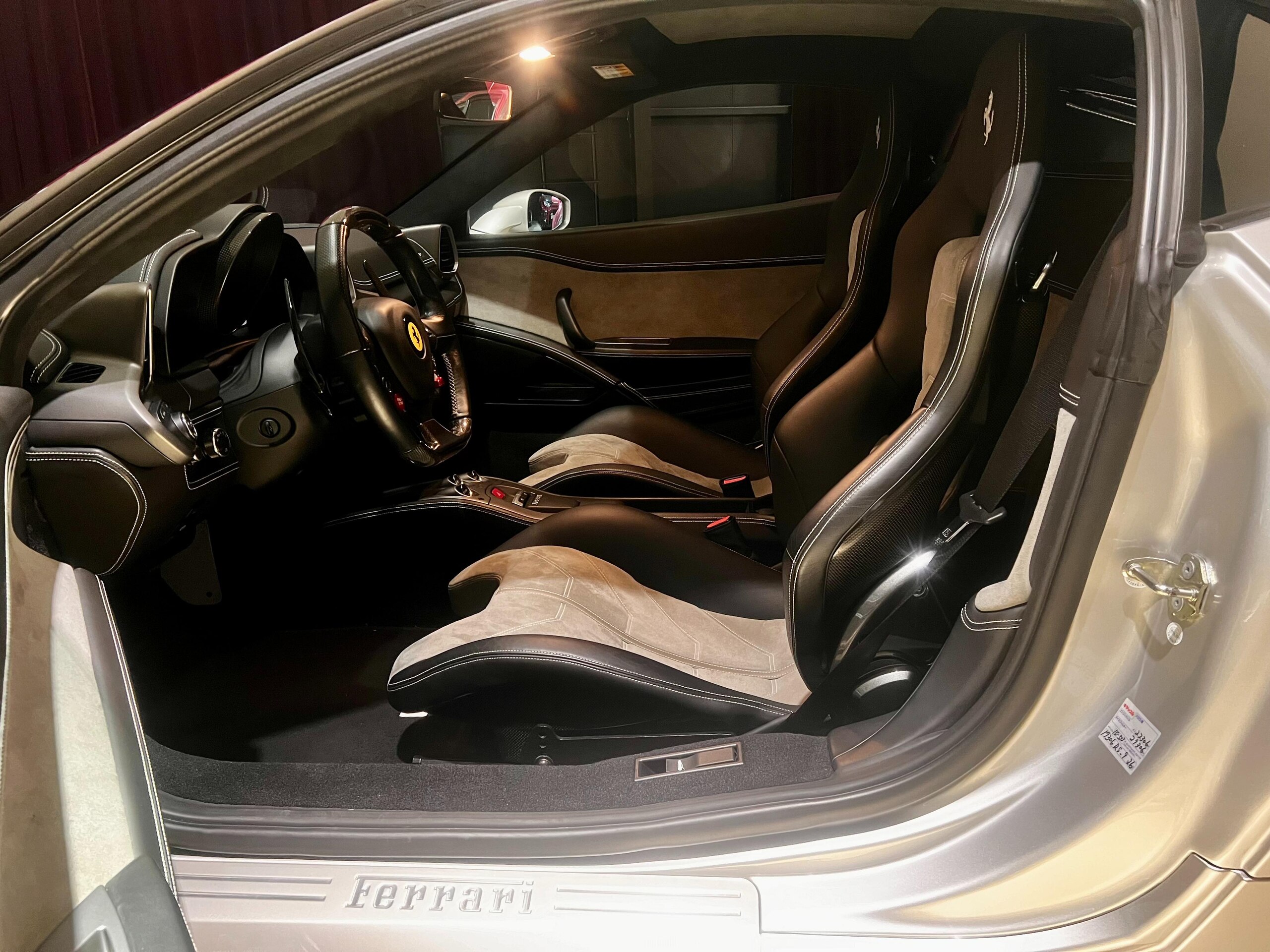2012 Ferrari 458 Italia F1 DCT — Photo 16 / 25