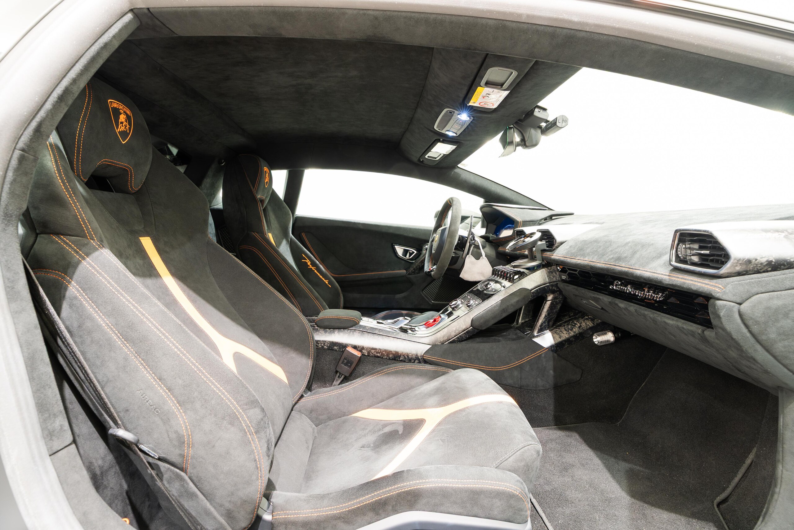 2018 Lamborghini Huracán Performante — Photo 9 / 25