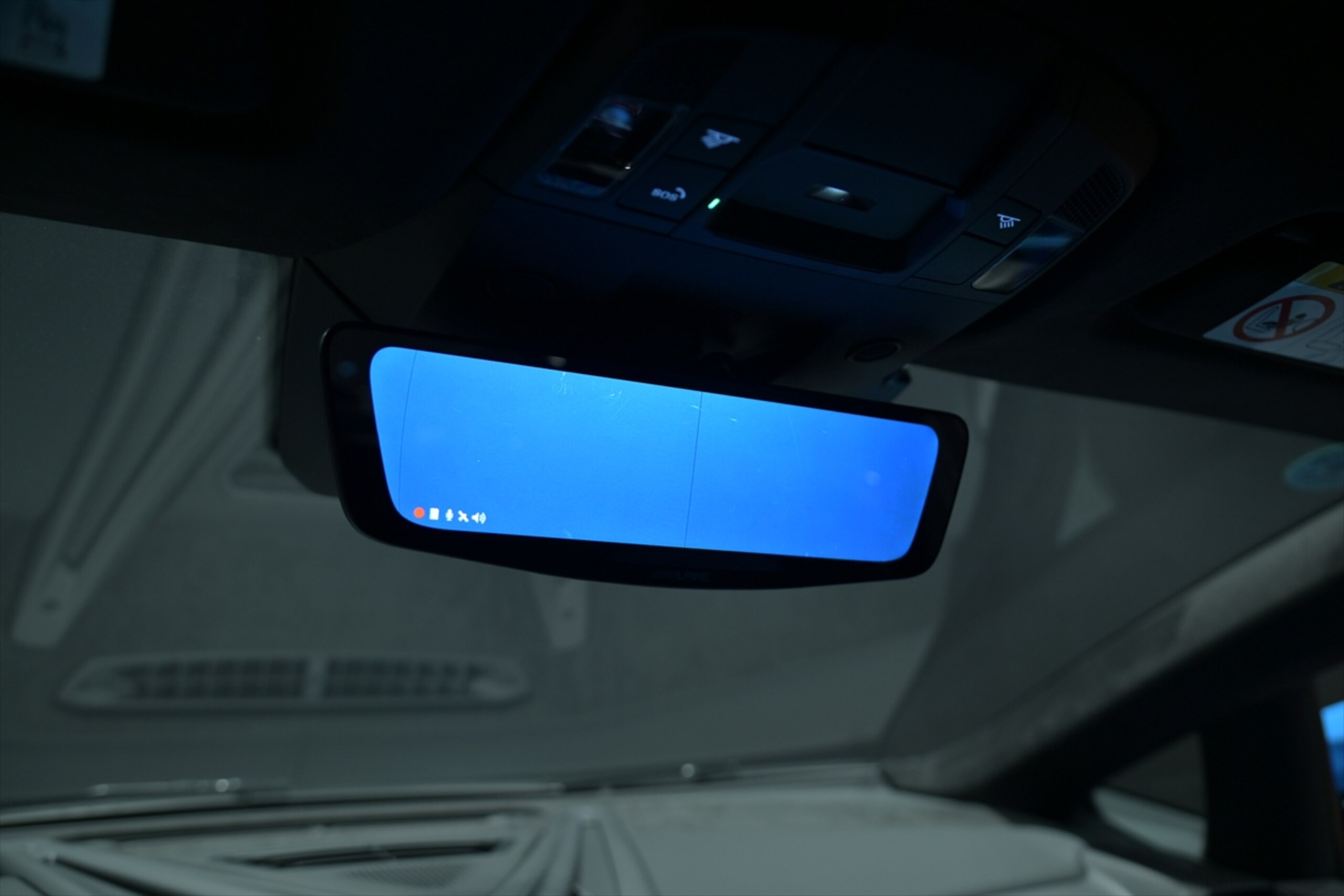 2024 Lamborghini Revuelto — Photo 15 / 21
