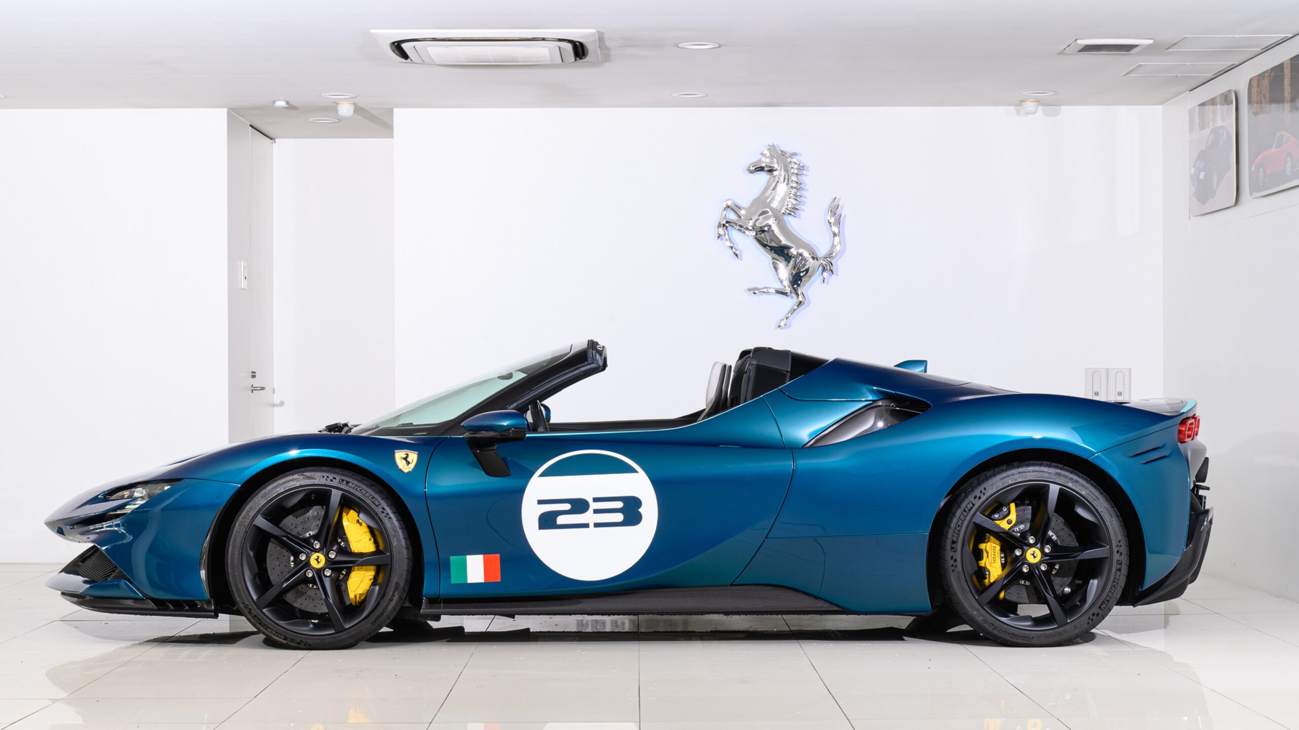 2023 Ferrari SF90 Spider Tailor Made — Photo 6 / 26