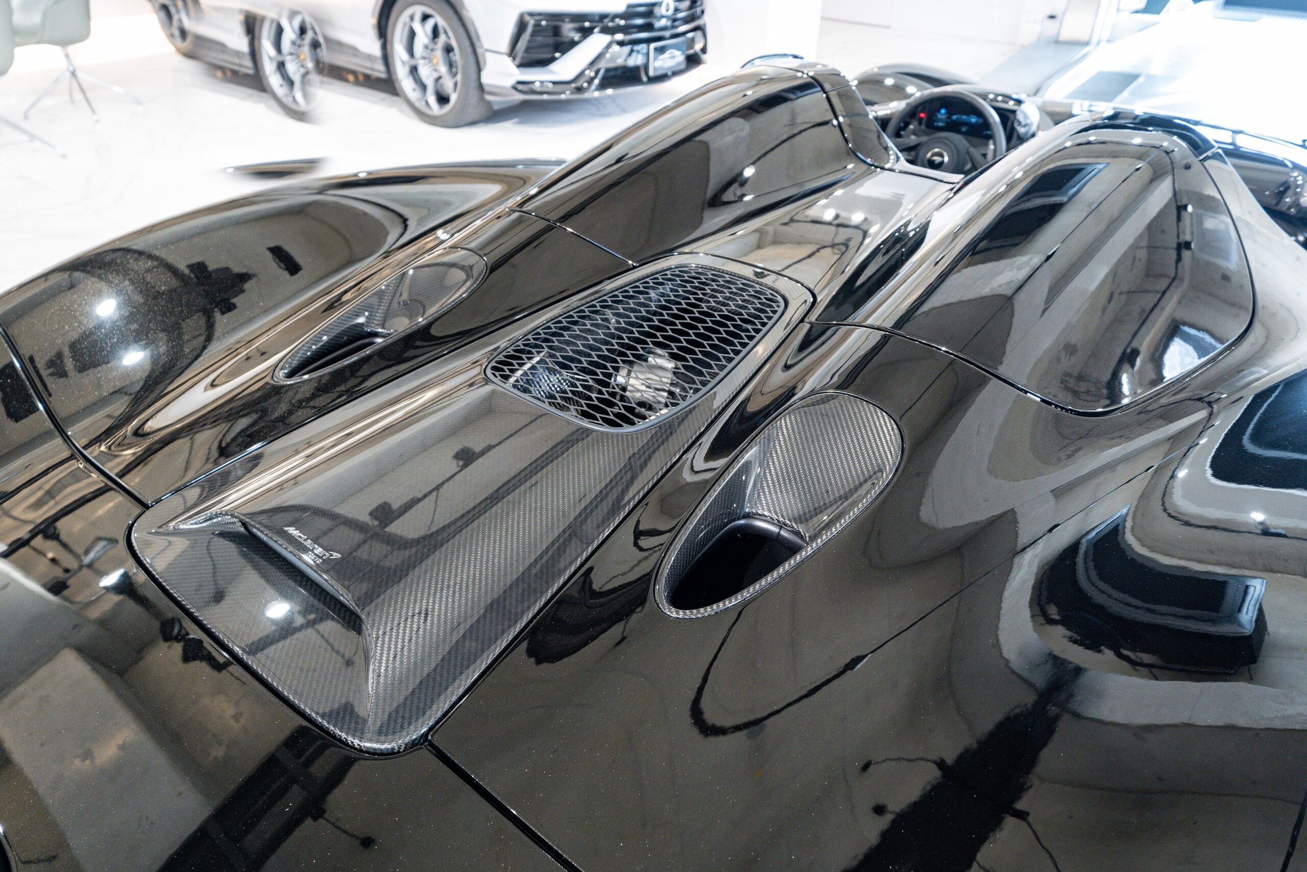 2022 McLaren Elva — Photo 16 / 19
