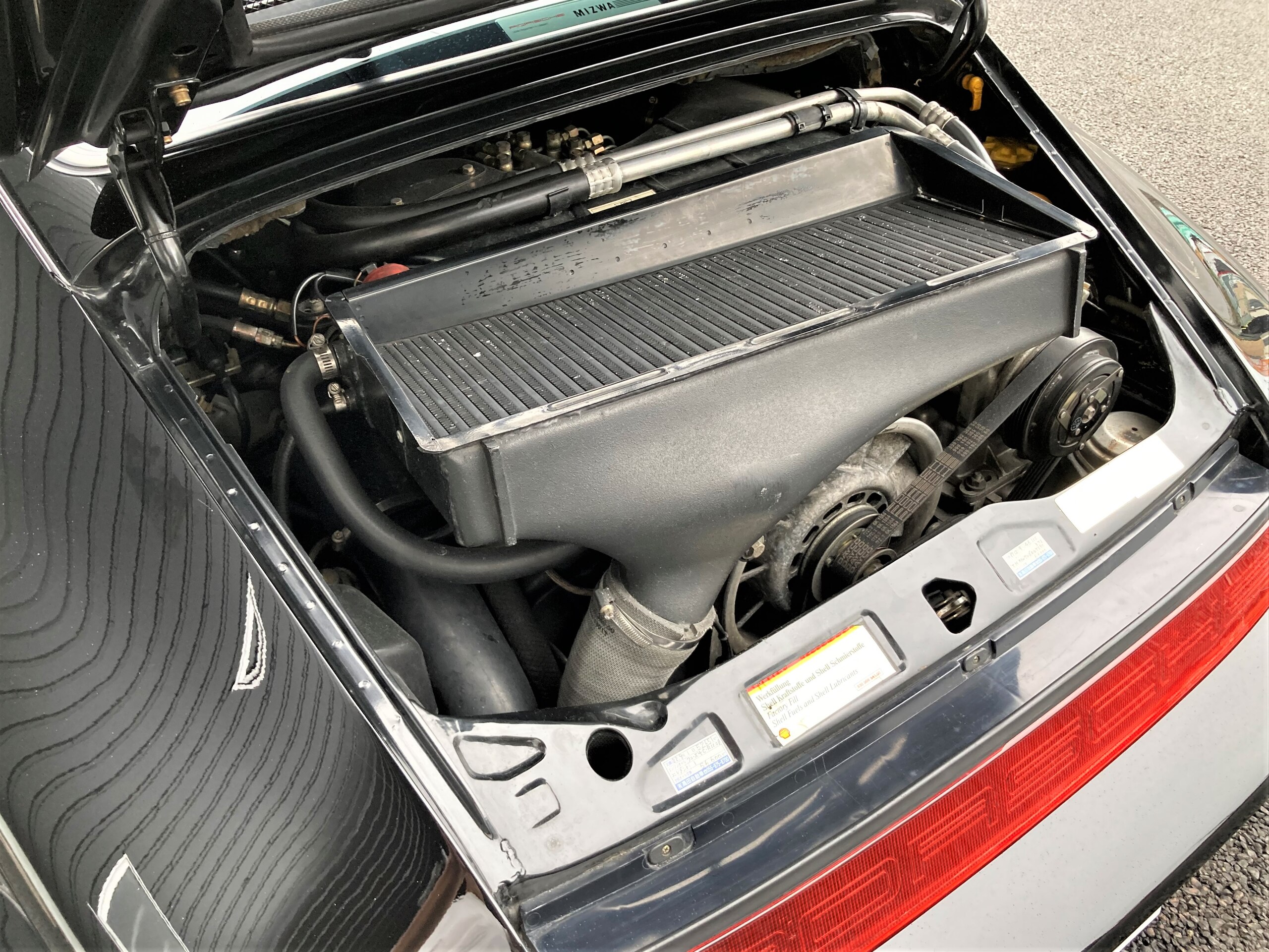1991 Porsche 911 Turbo — Photo 23 / 28