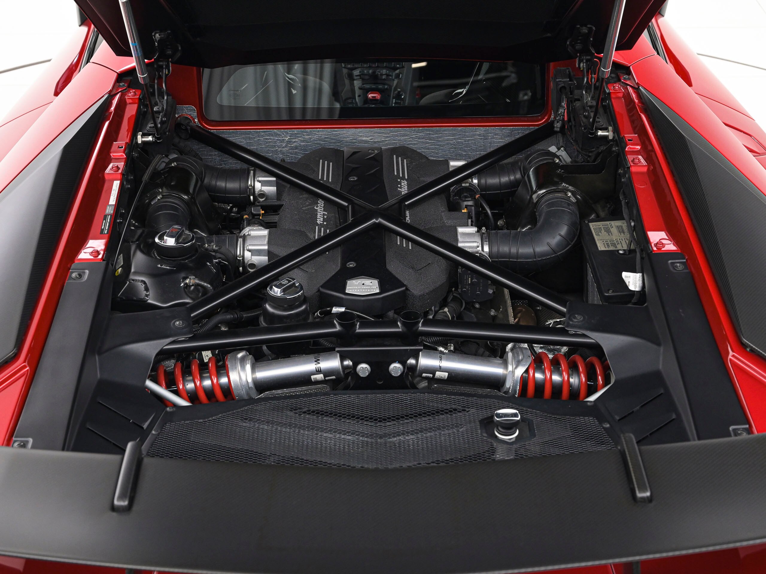 2015 Lamborghini Aventador LP750-4 Superveloce — Photo 24 / 25