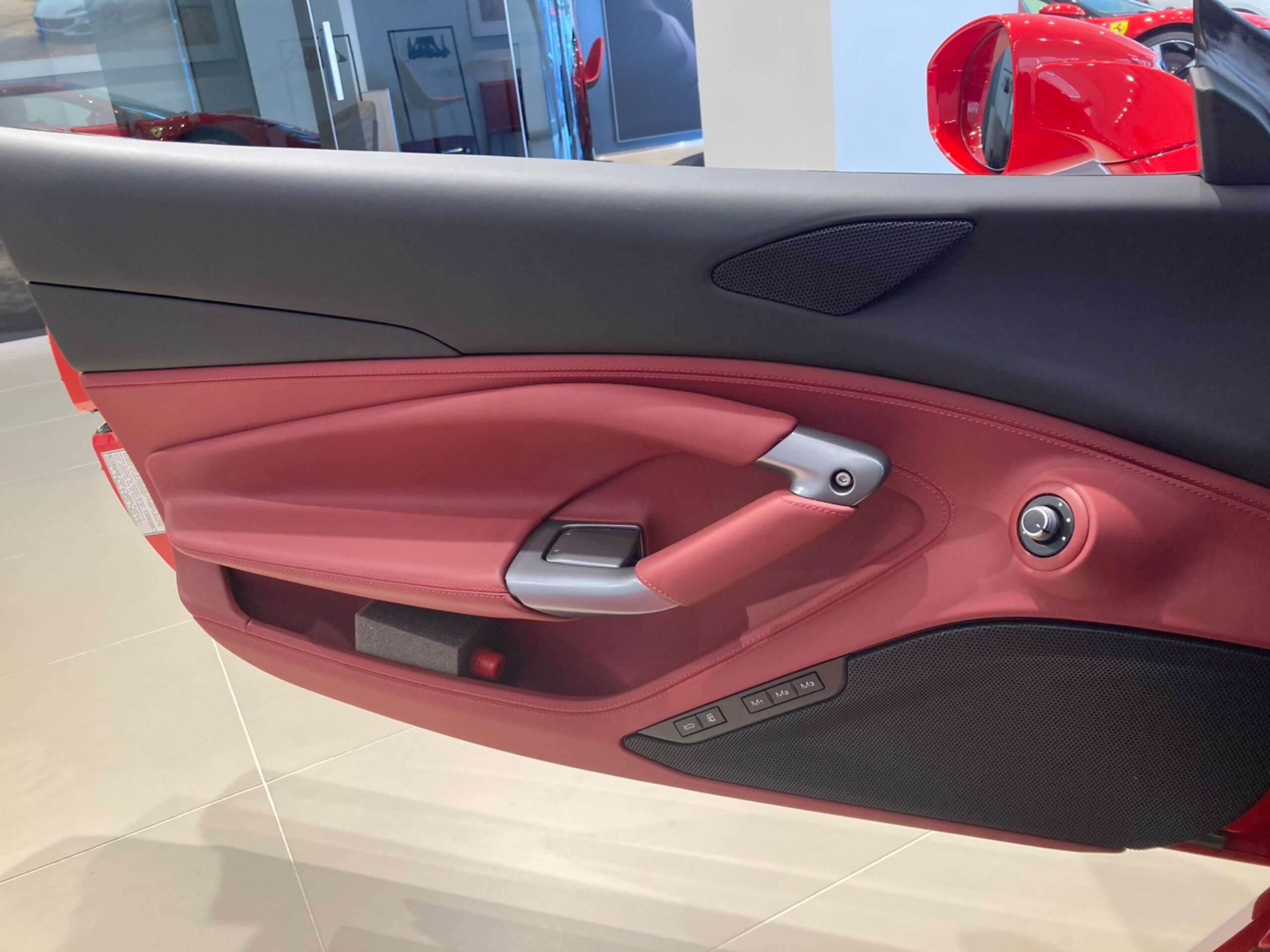 2020 Ferrari F8 Tributo — Photo 27 / 31