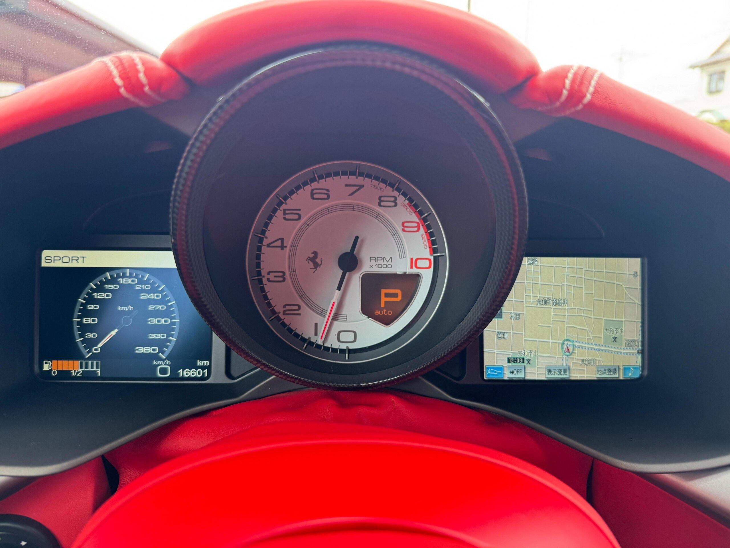 2014 Ferrari F12 Berlinetta — Photo 12 / 54