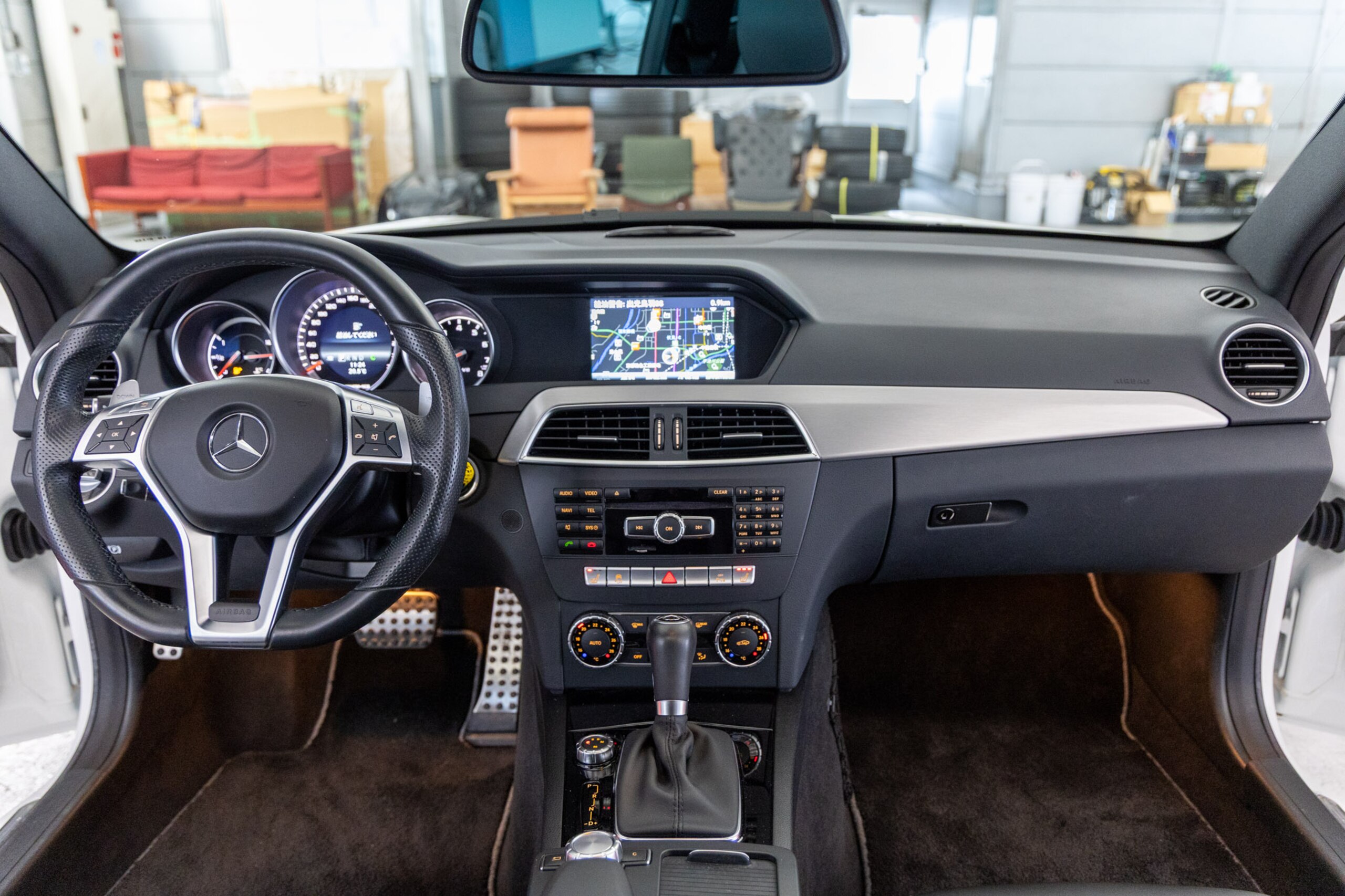 2013 Mercedes Benz C63 AMG Coupe — Photo 7 / 22