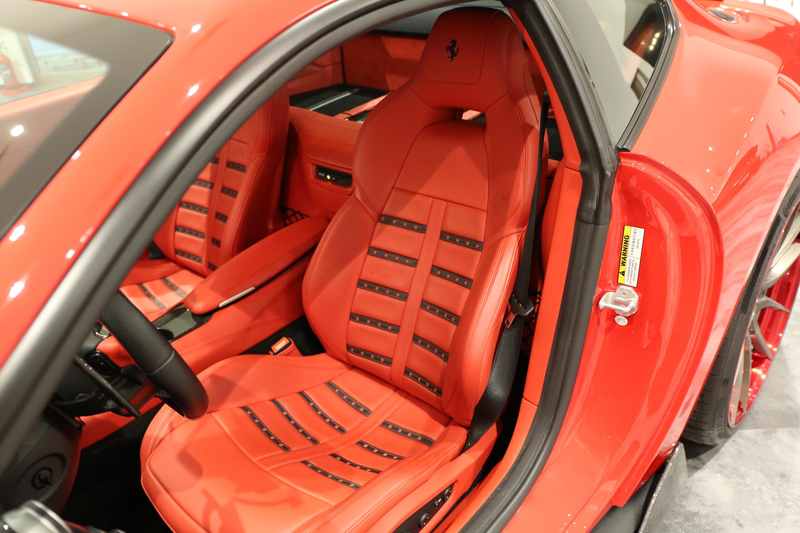 2014 Ferrari F12 Berlinetta — Photo 10 / 20