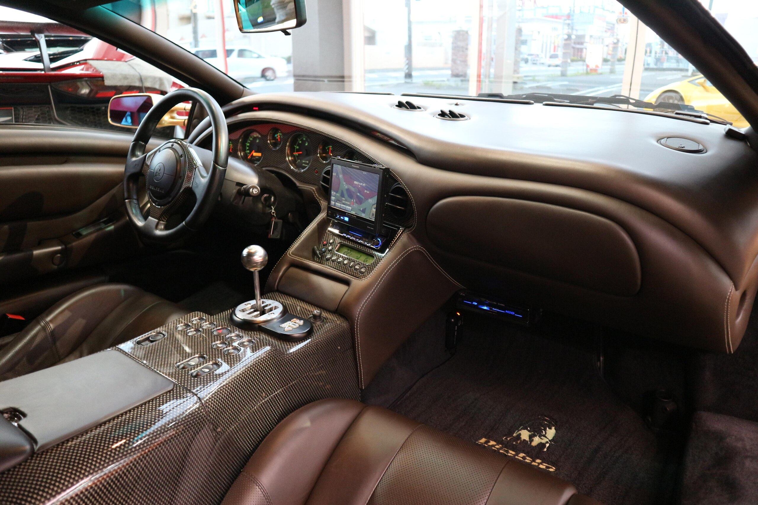 2001 Lamborghini Diablo VT 6.0 SE — Photo 11 / 18