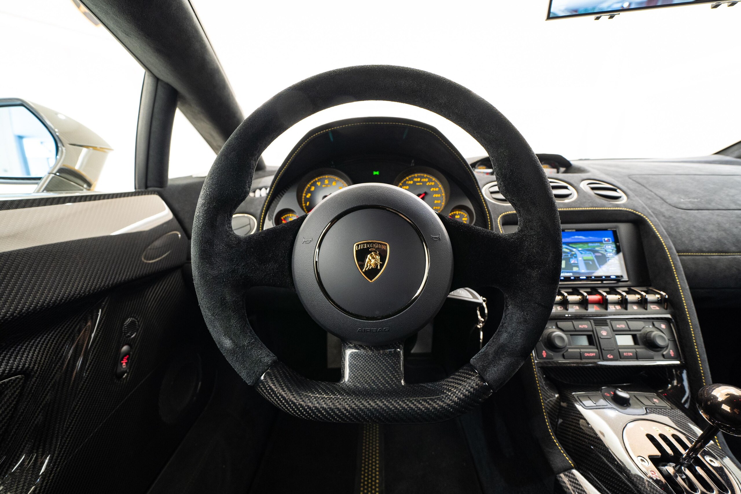 2013 Lamborghini Gallardo LP570-4 Superleggera — Photo 8 / 19