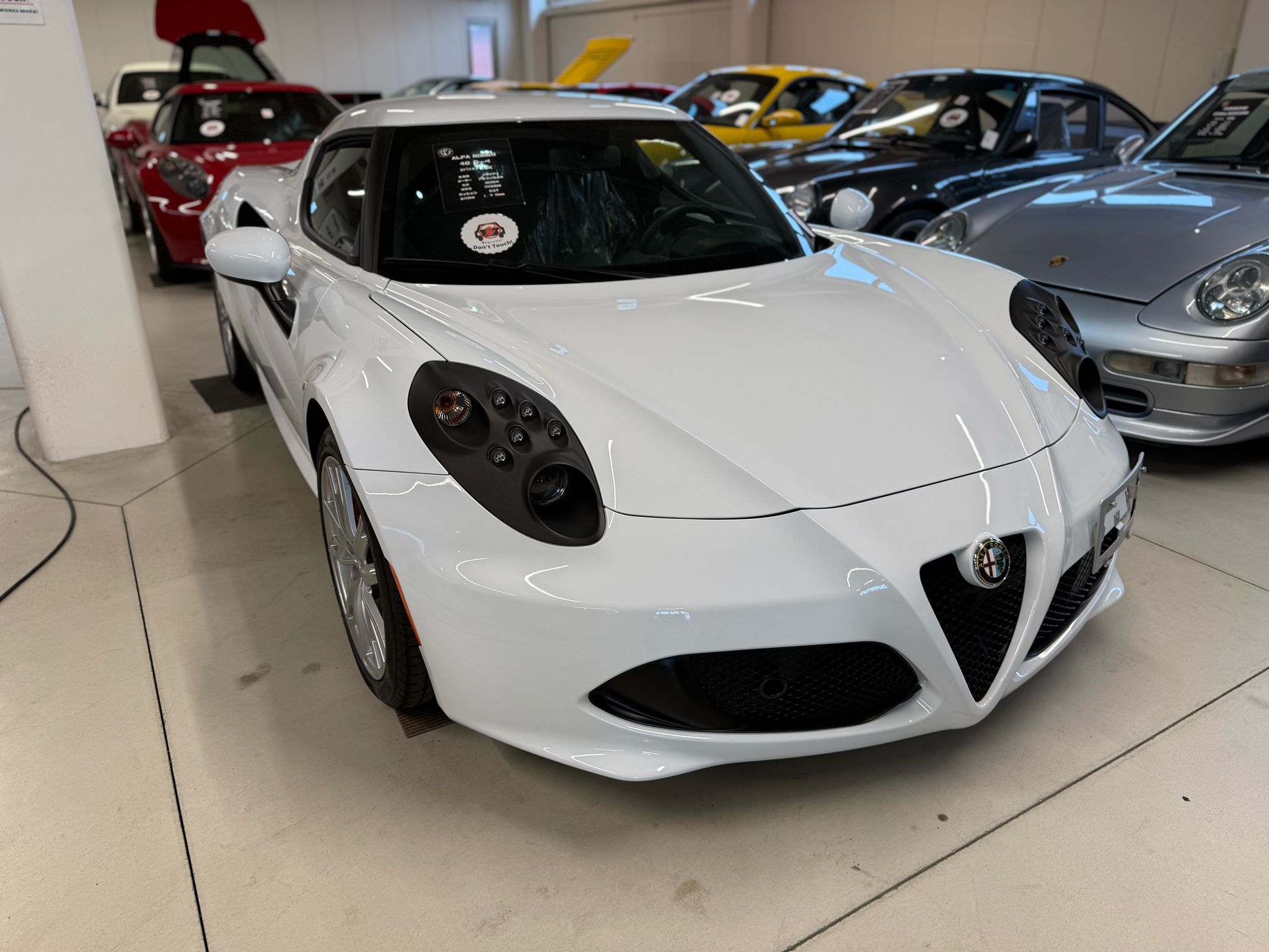 2015 Alfa Romeo 4C ZAR960000M141247 for sale in Japan