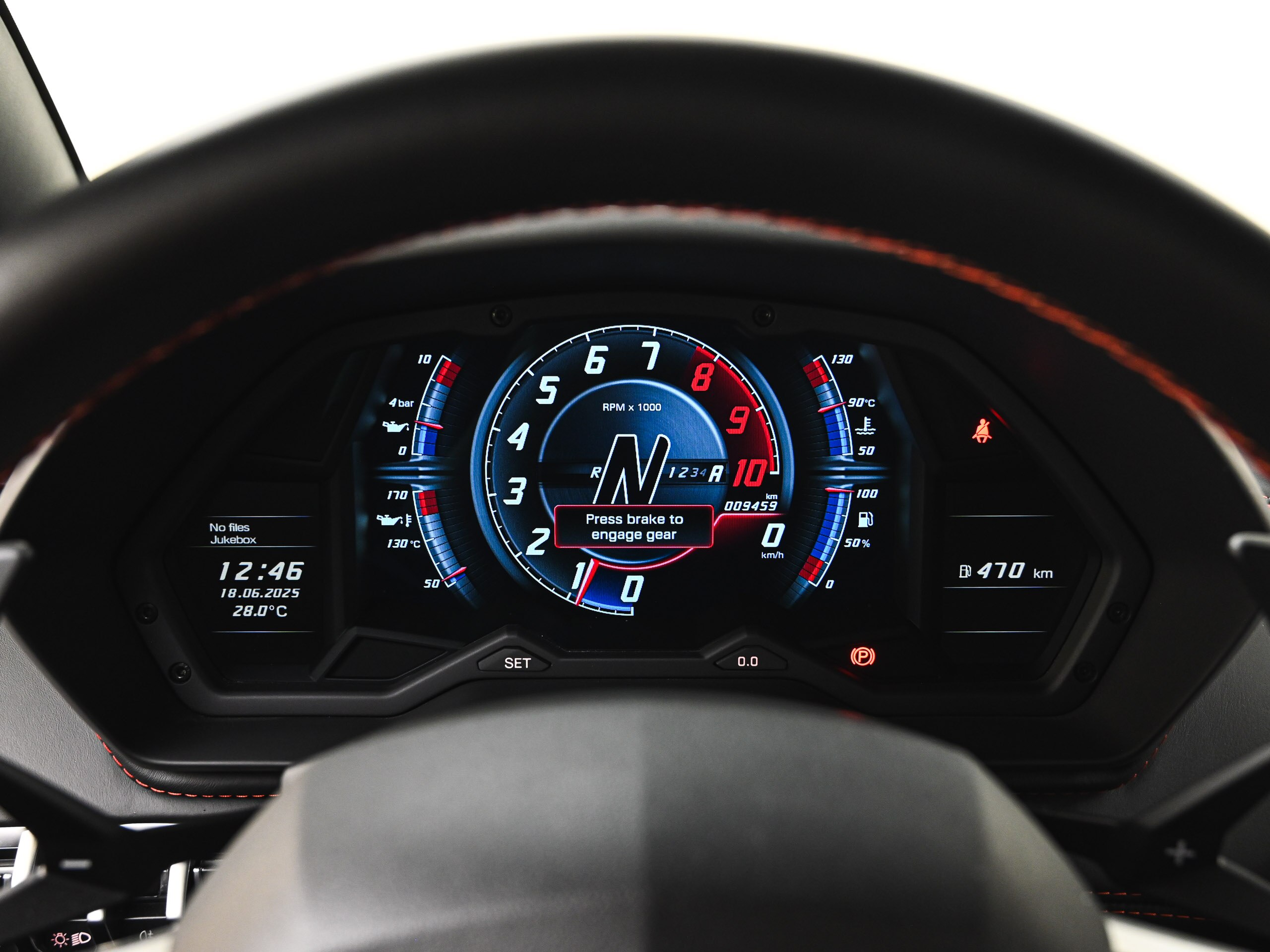 2017 Lamborghini Aventador S — Photo 12 / 19