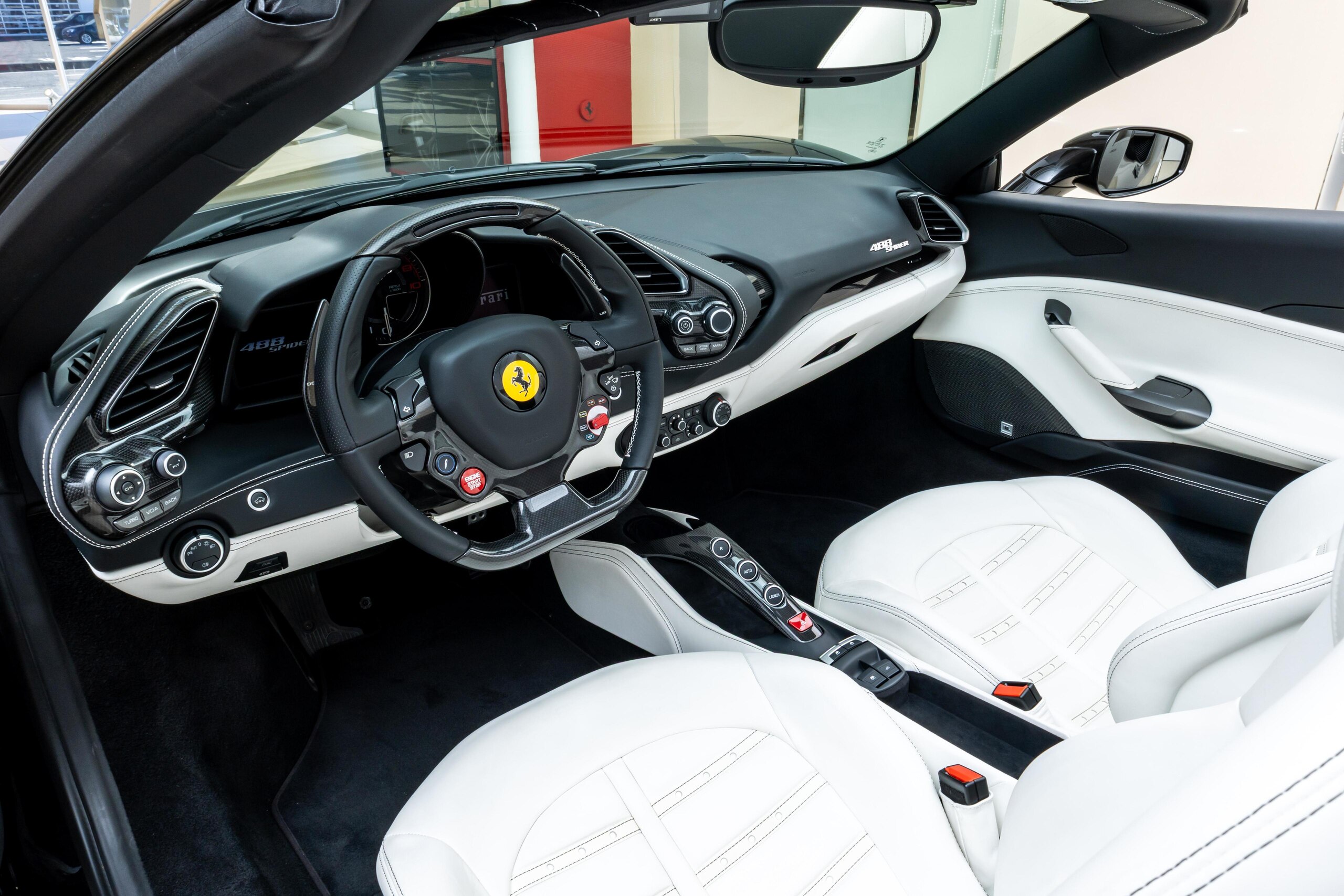 2016 Ferrari 488 Spider — Photo 19 / 35