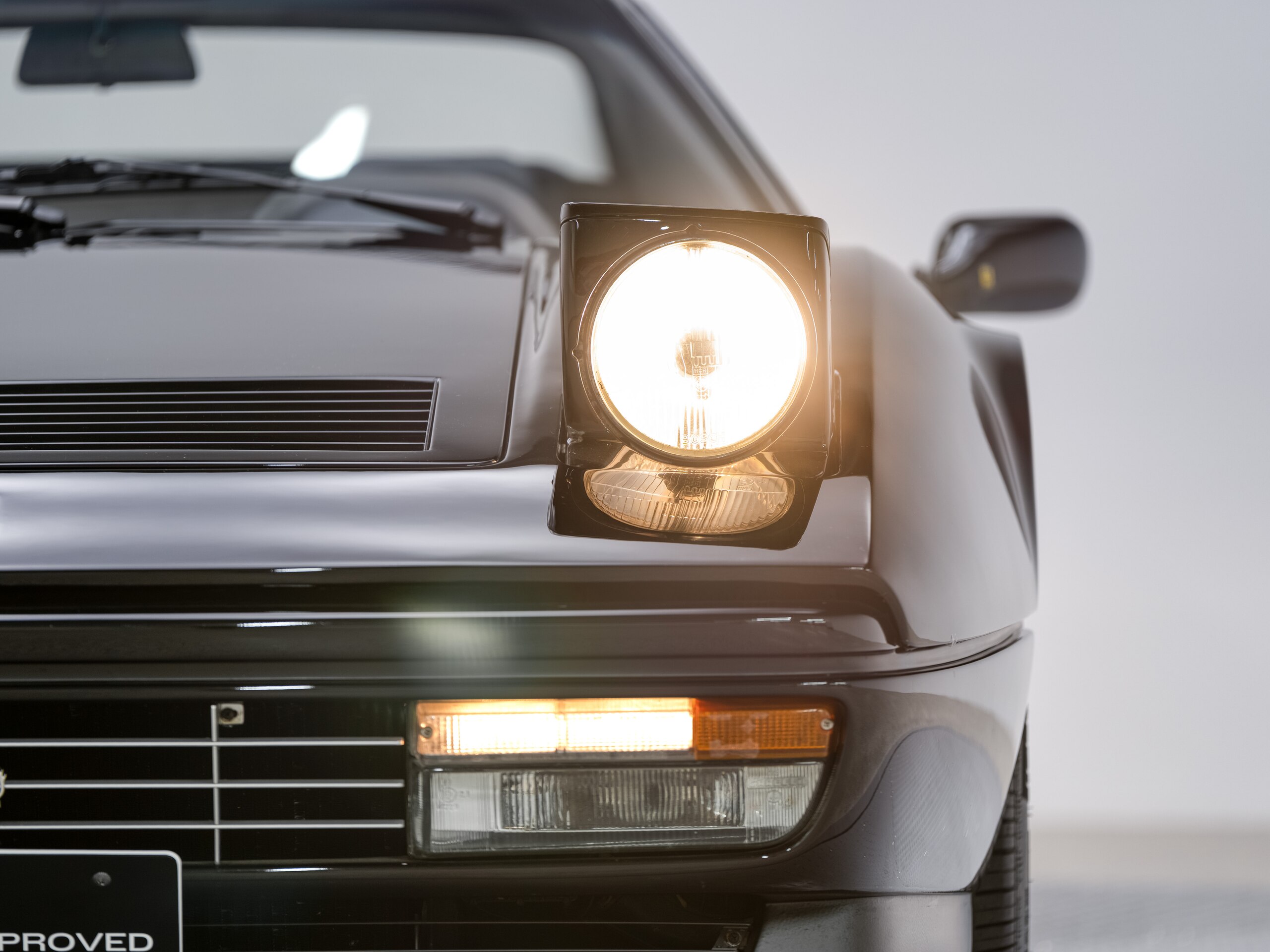 1989 Ferrari 328GTS — Photo 16 / 20