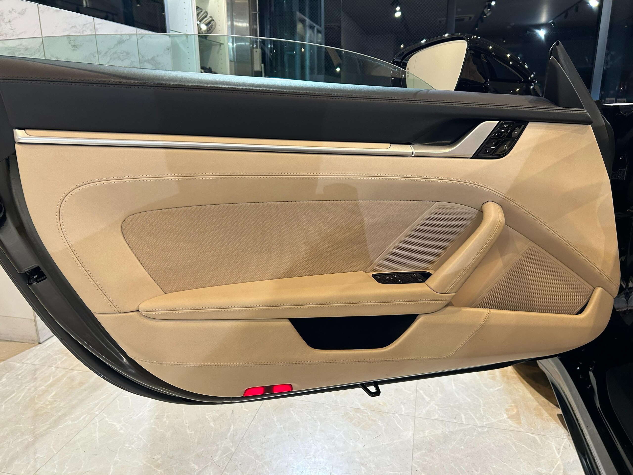 2020 Porsche 911 Targa 4S — Photo 54 / 78