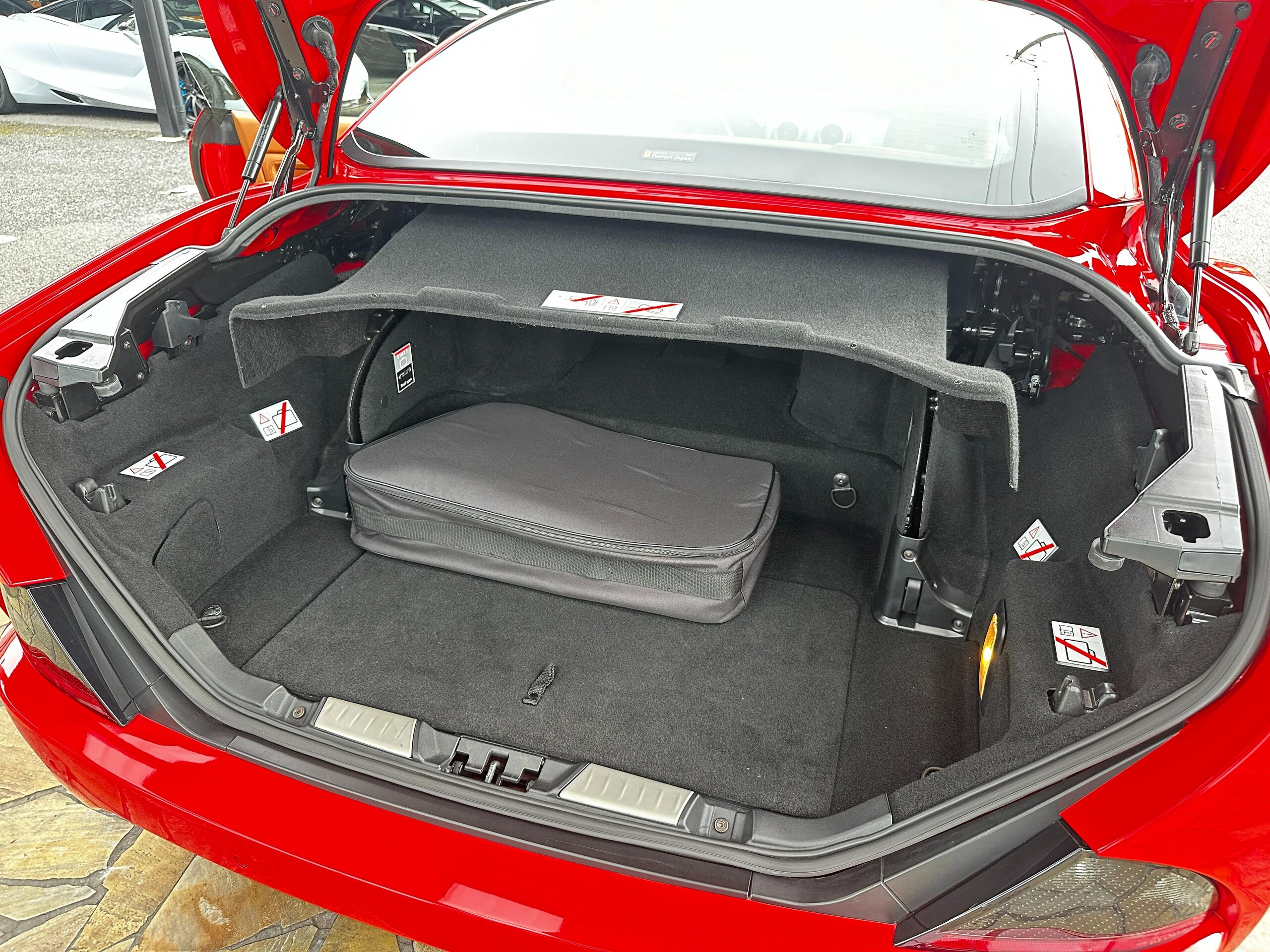 2009 Ferrari California F1 — Photo 21 / 21