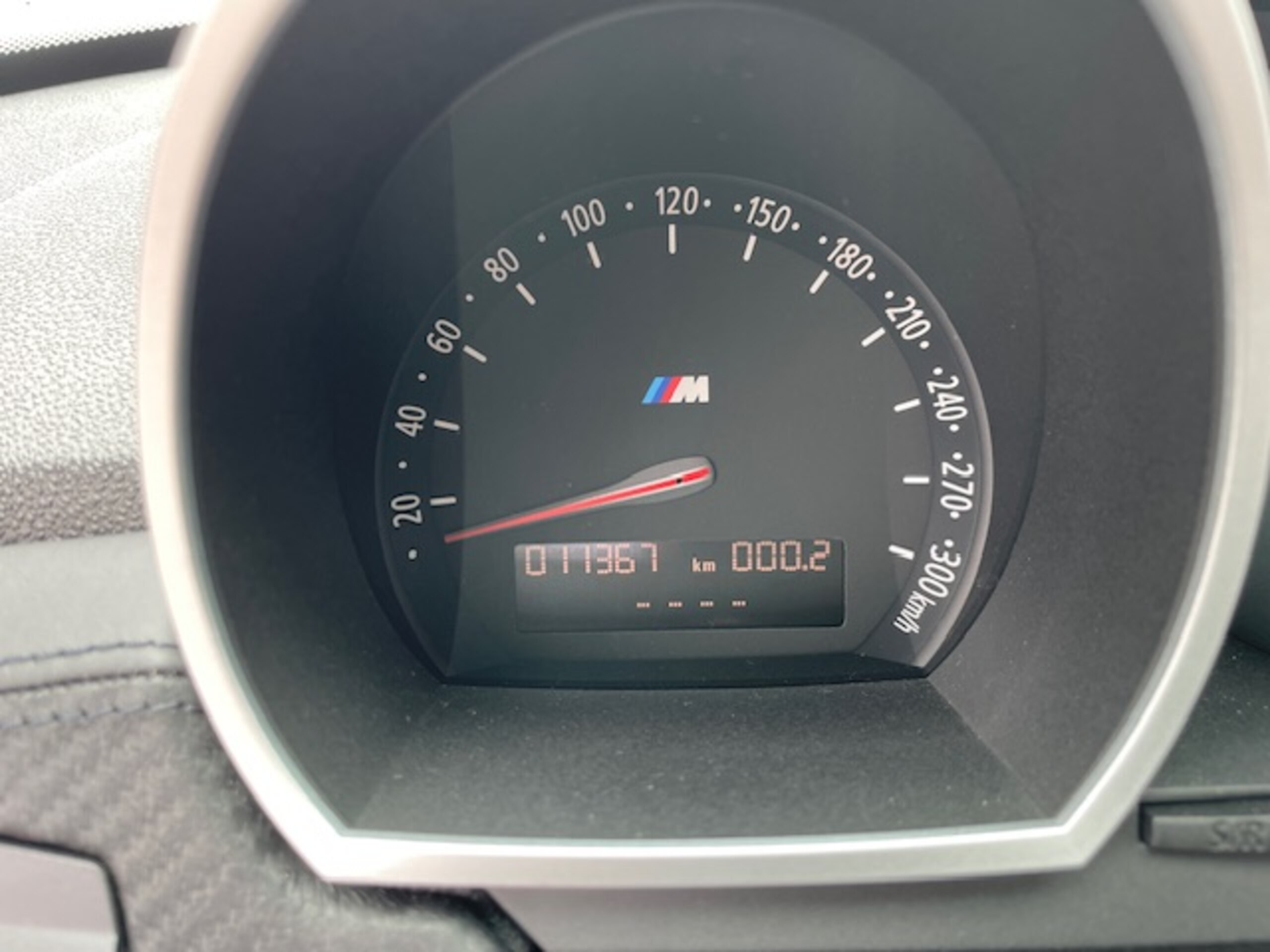 2007 BMW Z4 M Roadster — Photo 12 / 16