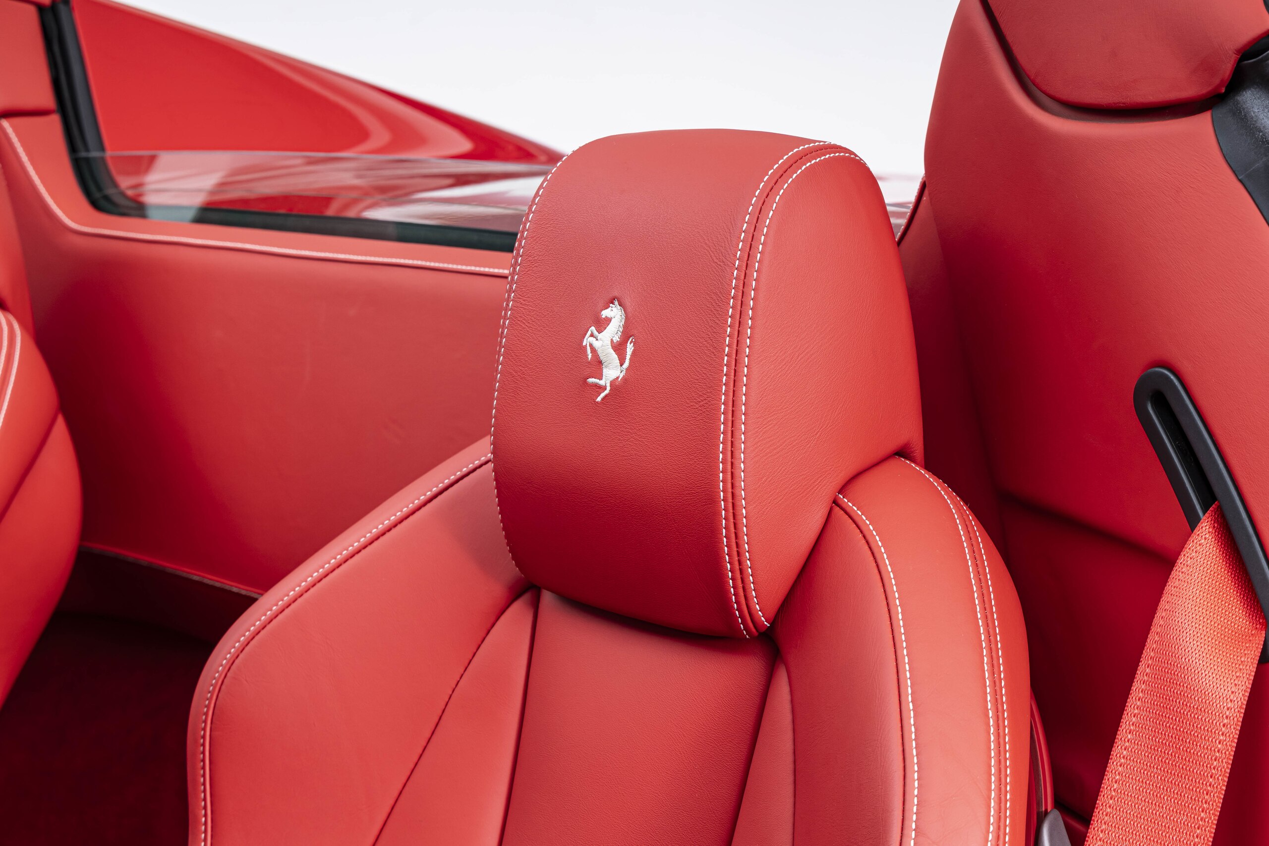 2015 Ferrari 458 Spider — Photo 16 / 29