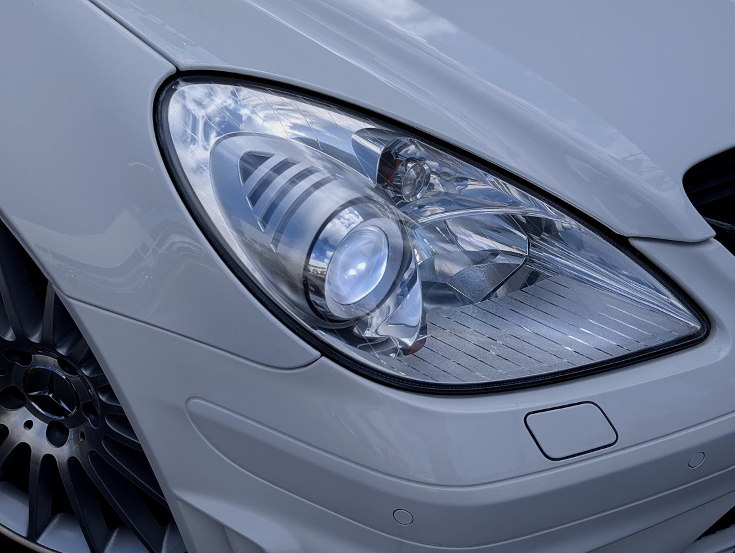 2004 Mercedes Benz SLK55 AMG — Photo 17 / 21