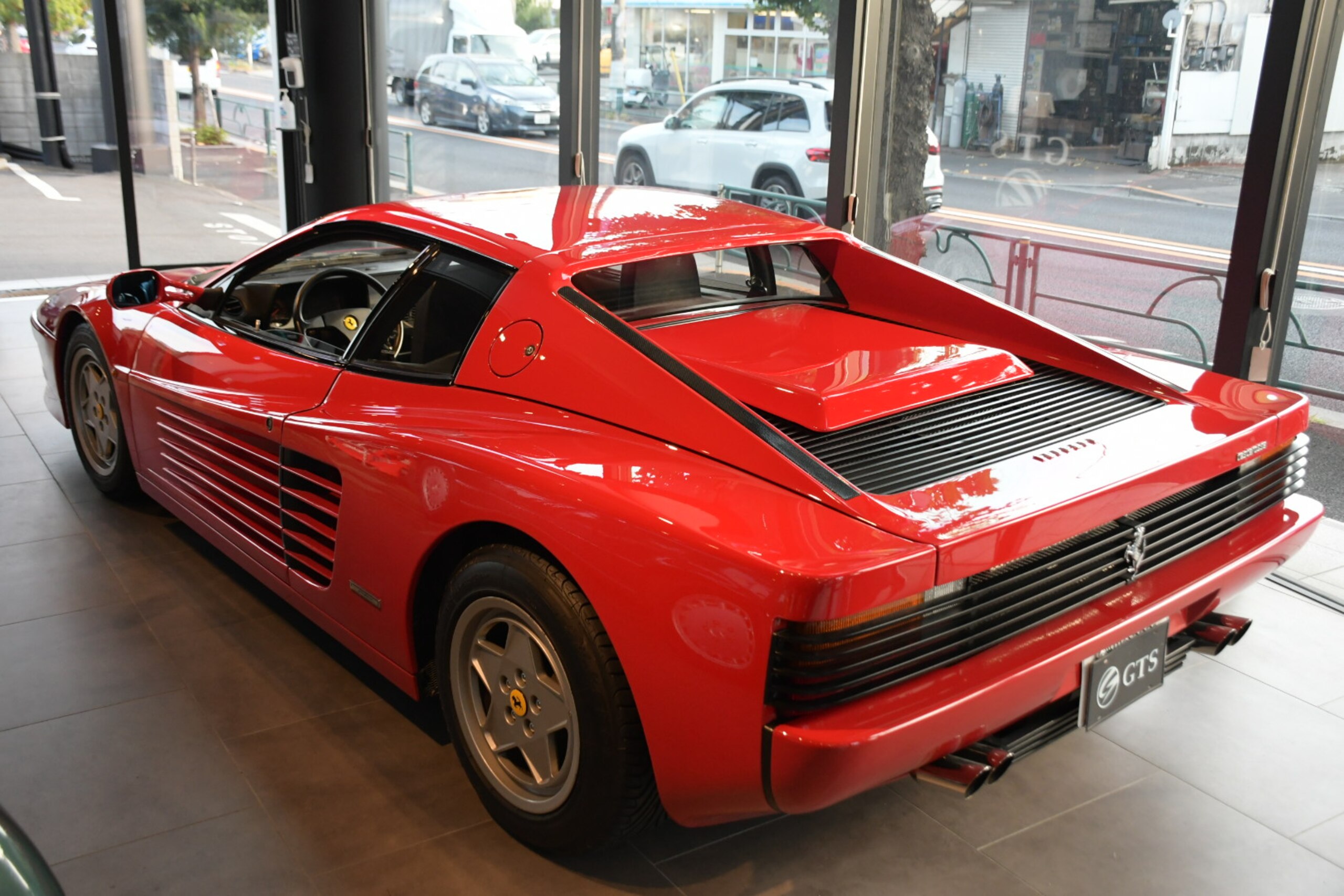 1990 Ferrari Testarossa — Photo 10 / 22