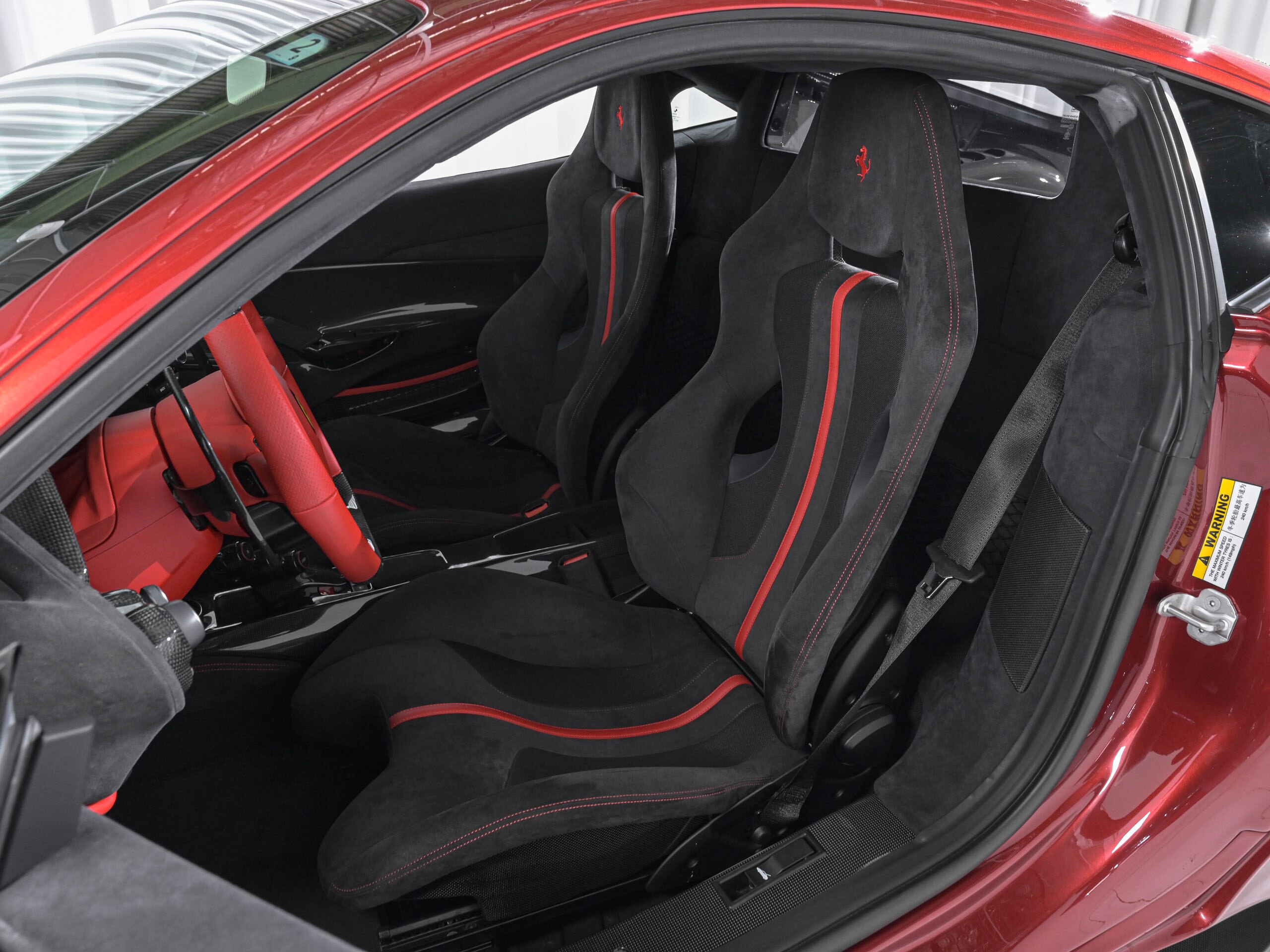 2020 Ferrari 488 Pista — Photo 13 / 30