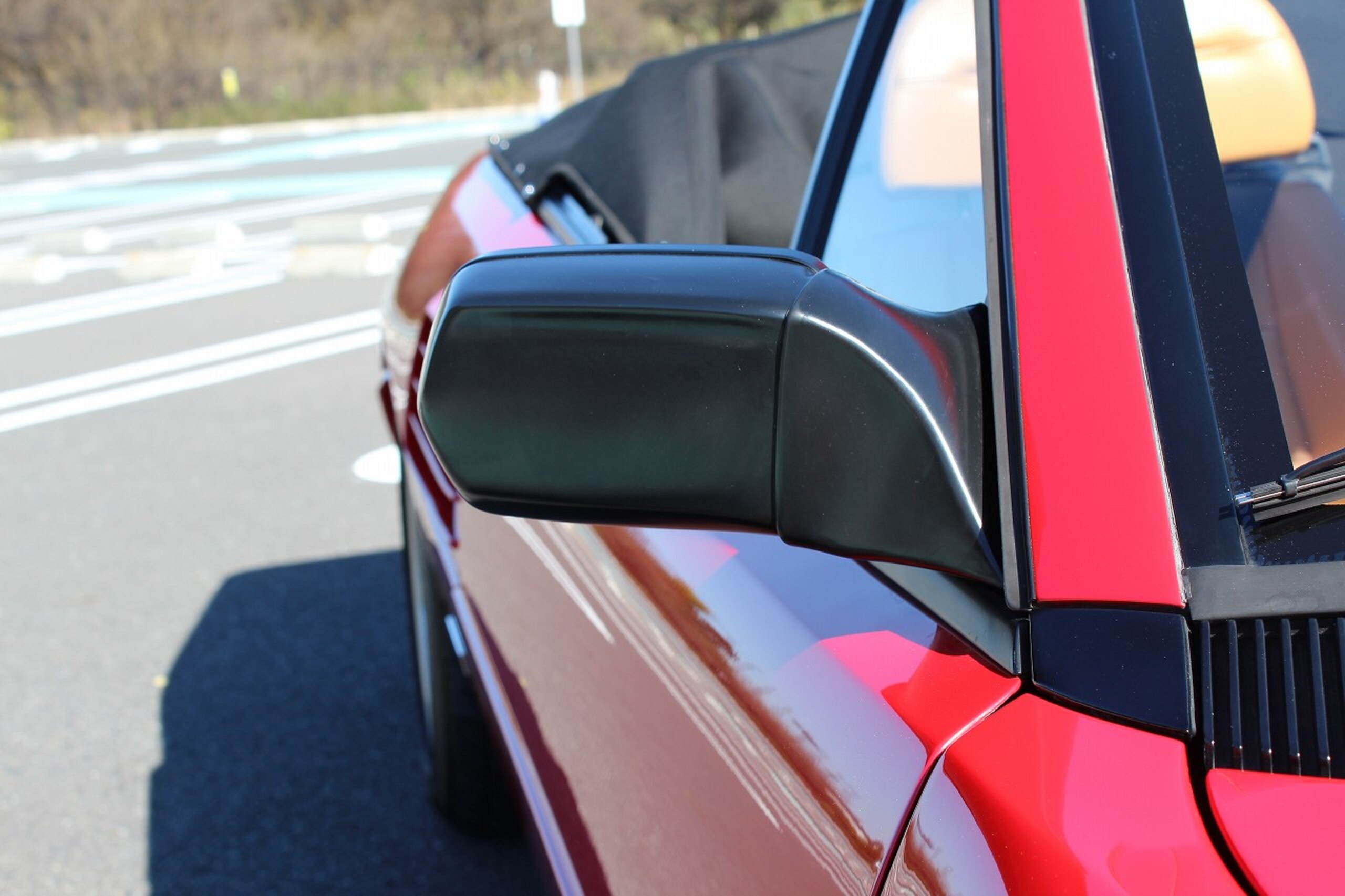 1992 Ferrari Mondial t — Photo 21 / 24