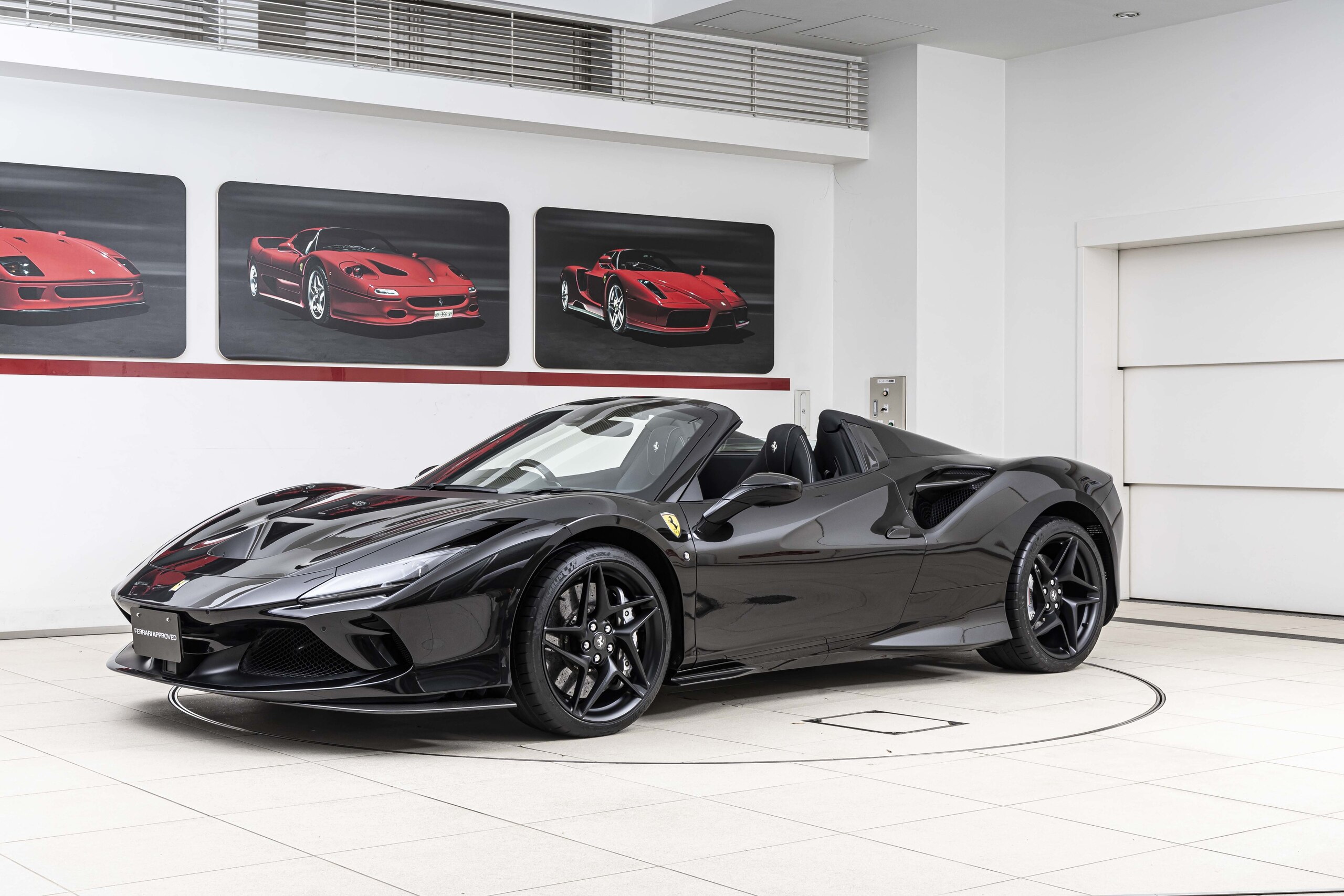 2022 Ferrari F8 Spider — Photo 12 / 32