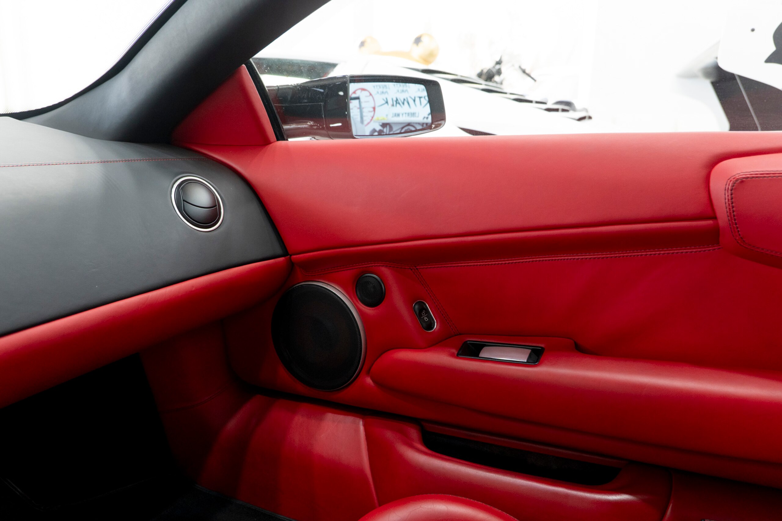 2005 Lamborghini Murcielago — Photo 19 / 25