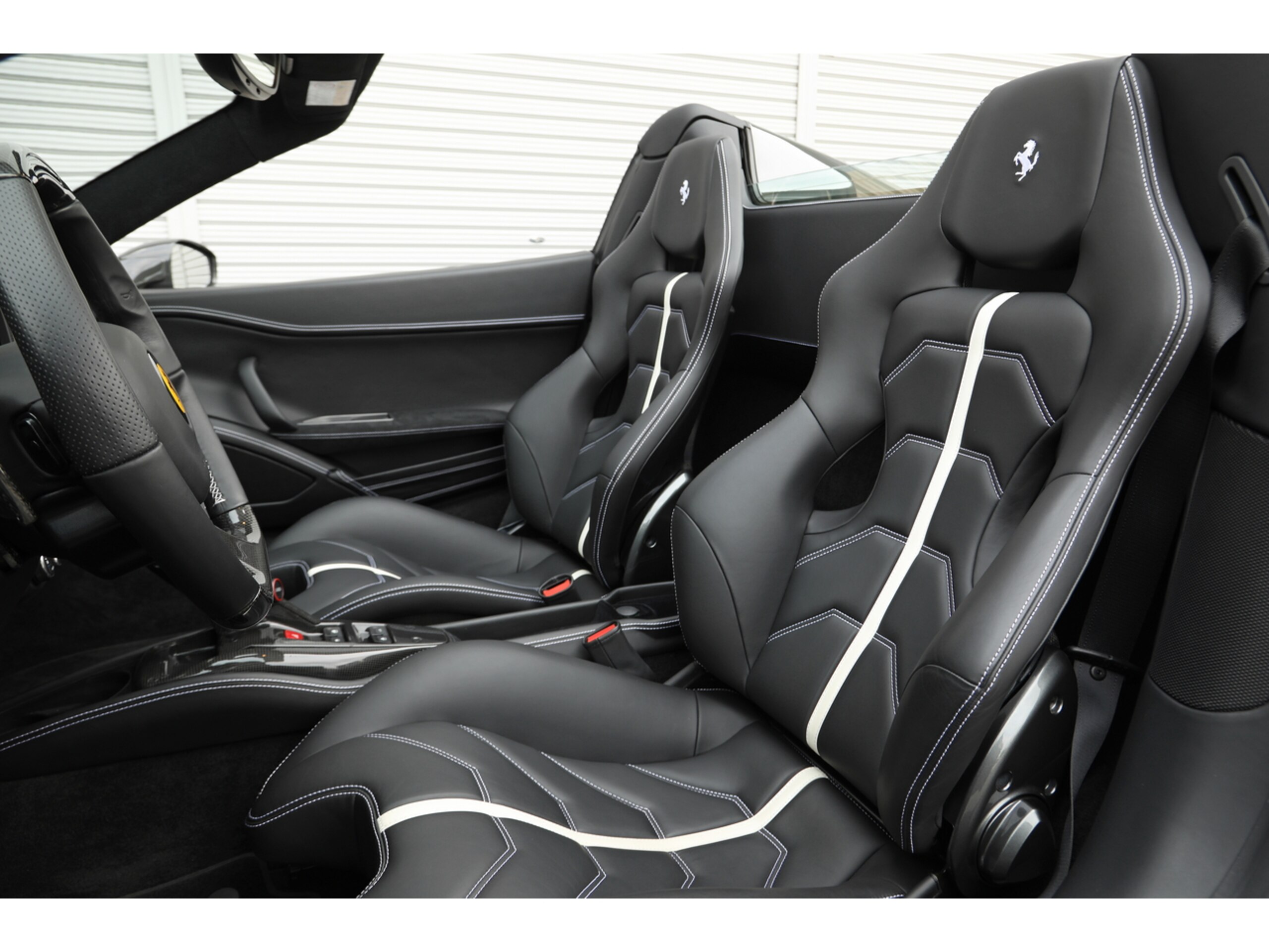 2014 Ferrari 458 Spider — Photo 10 / 21
