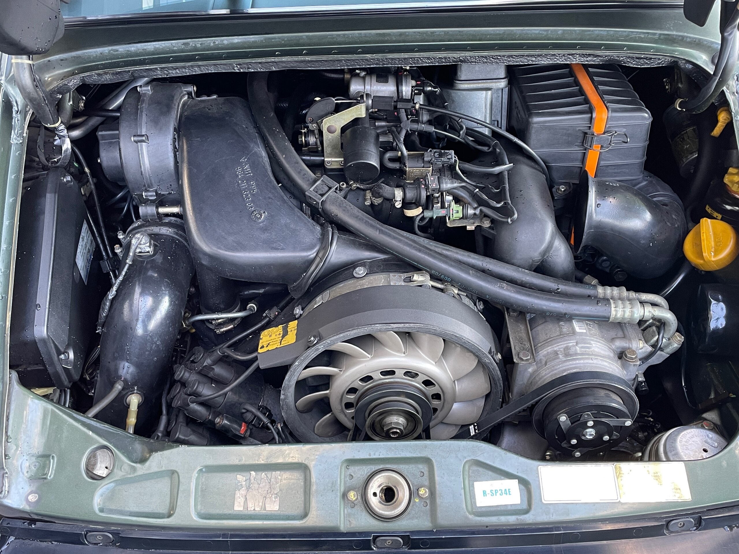 1991 Porsche 911 Carrera 2 — Photo 7 / 8