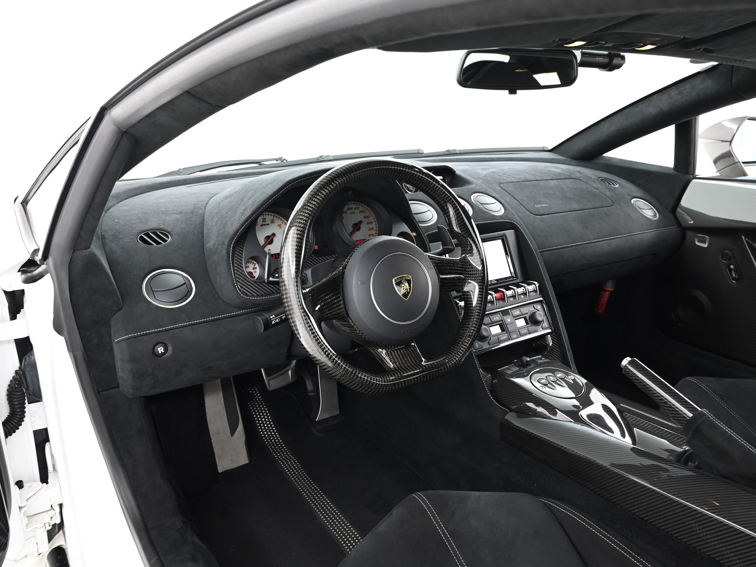 2011 Lamborghini Gallardo LP570-4 Superleggera — Photo 7 / 24