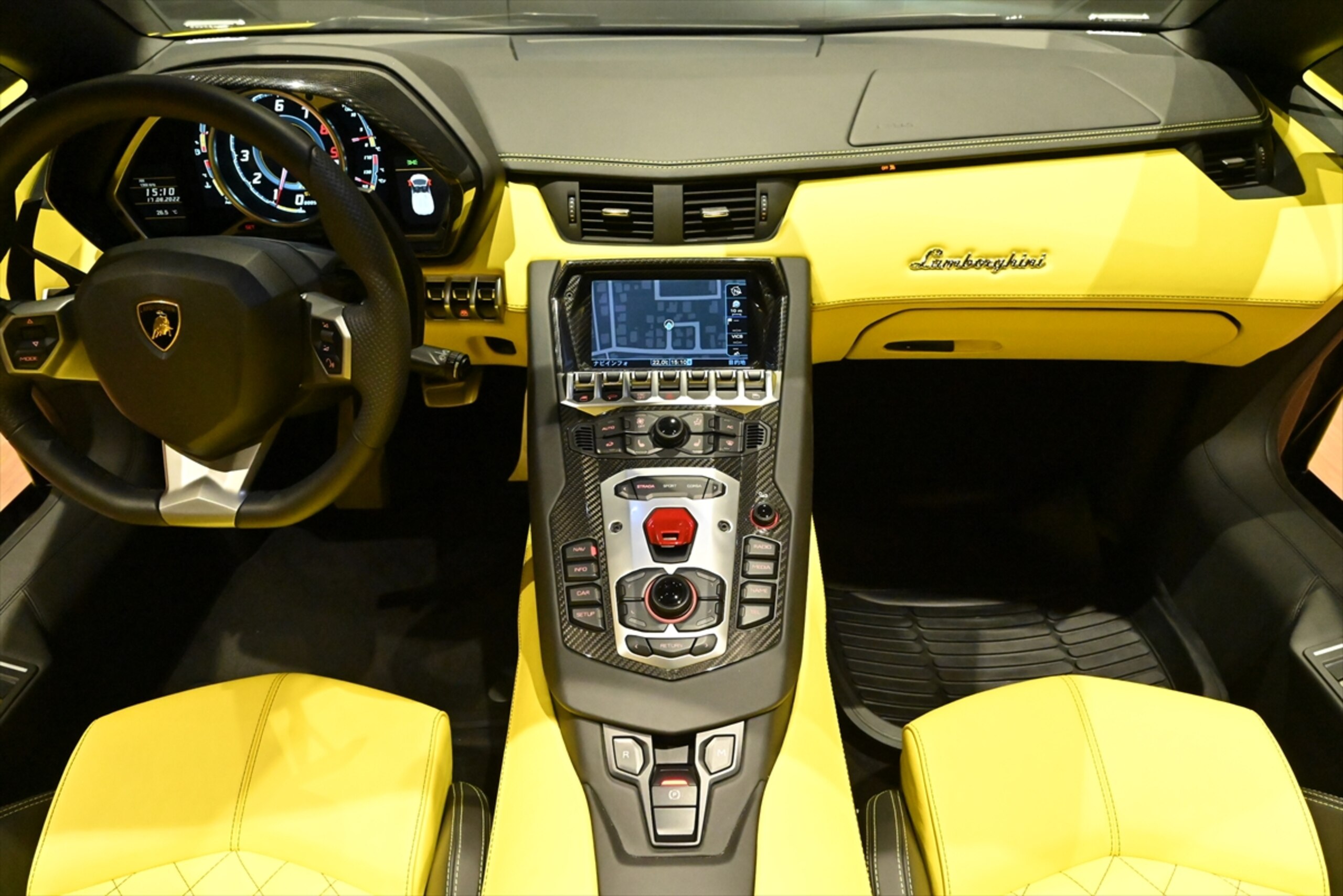 2014 Lamborghini Aventador Roadster LP720-4 — Photo 6 / 22