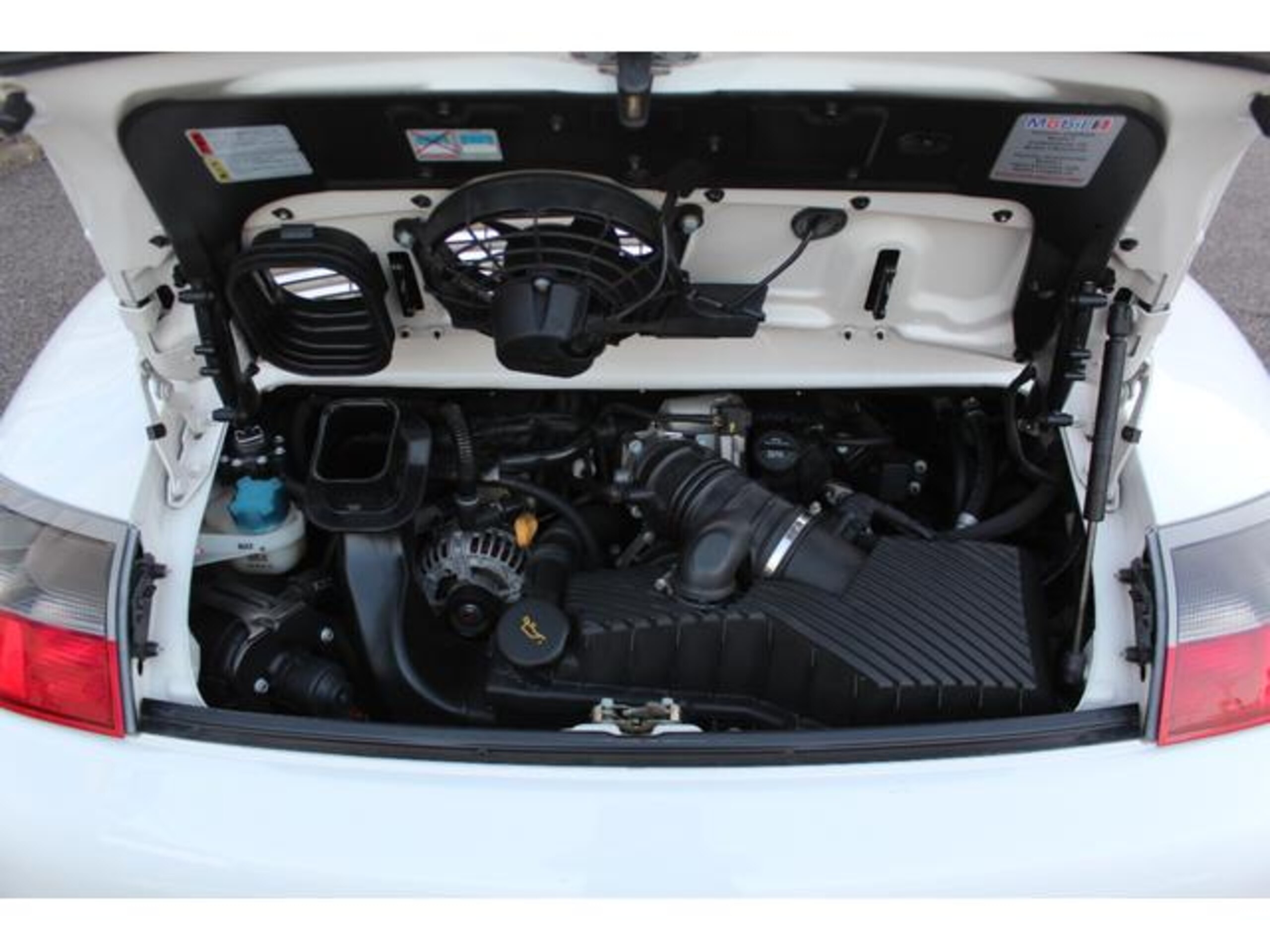 2004 Porsche 911 Carrera — Photo 20 / 20