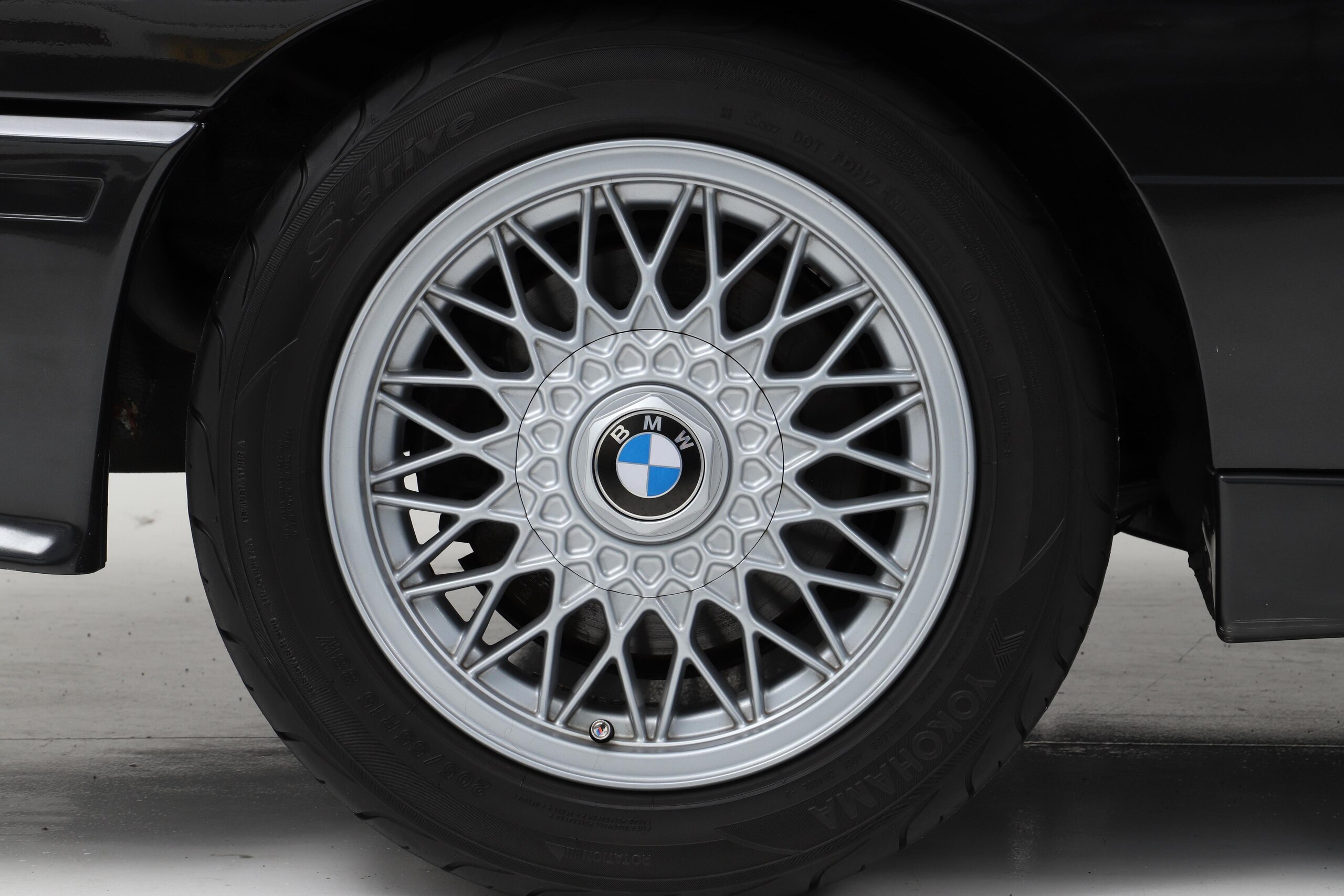 1987 BMW M3 Coupe — Photo 9 / 15