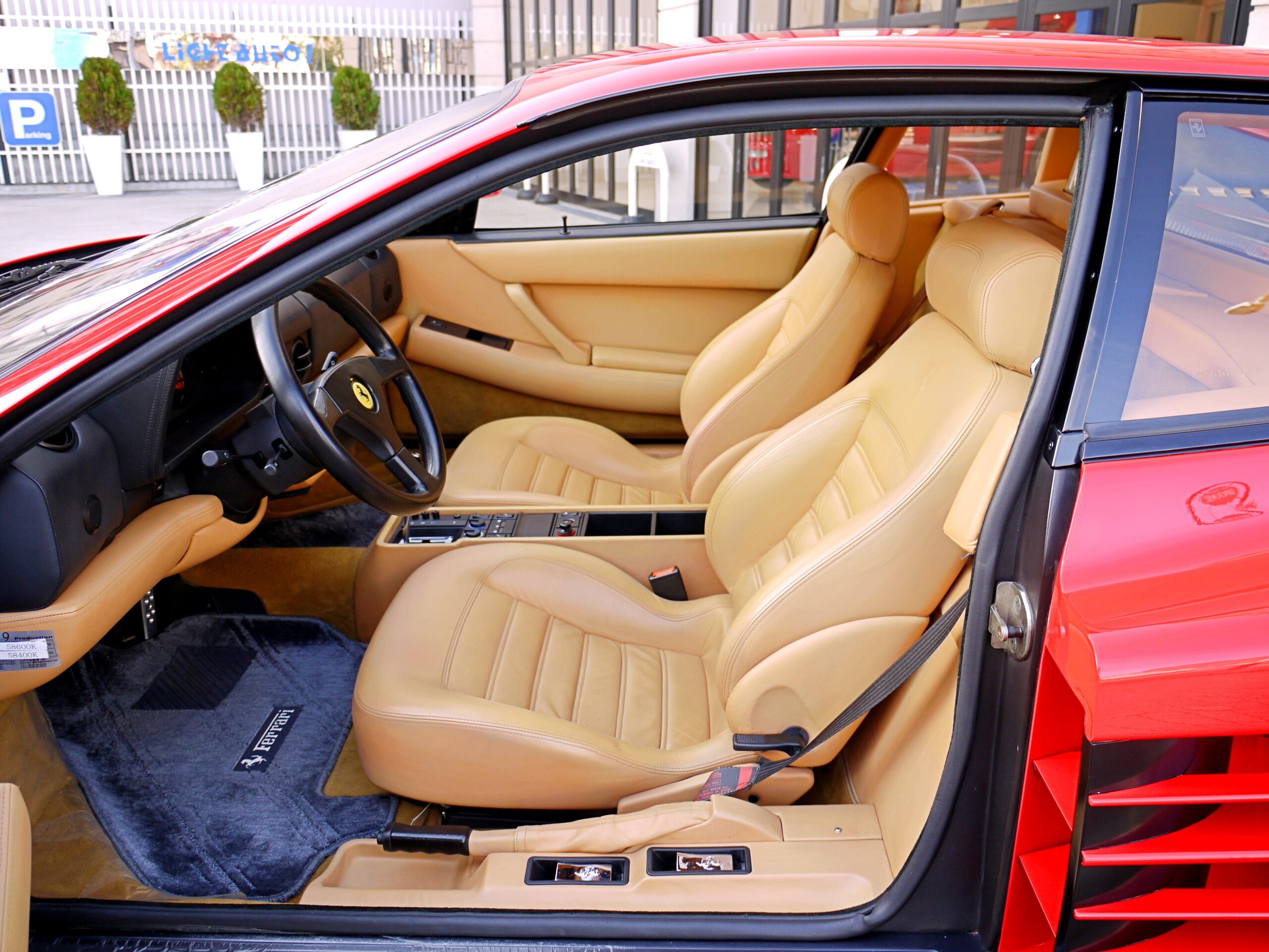 1994 Ferrari 512TR — Photo 8 / 16