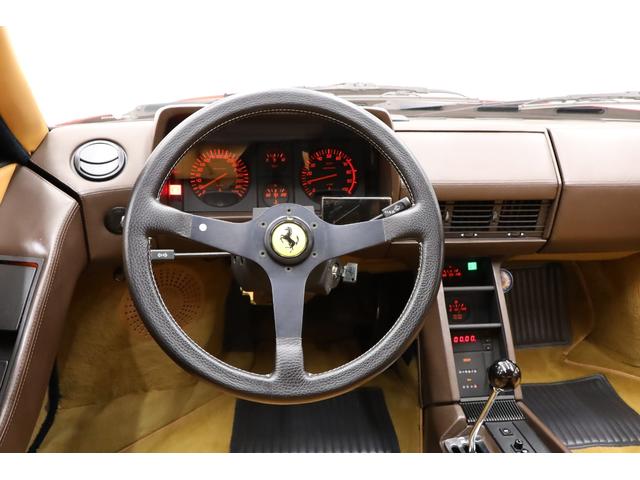 1990 Ferrari Testarossa — Photo 18 / 35