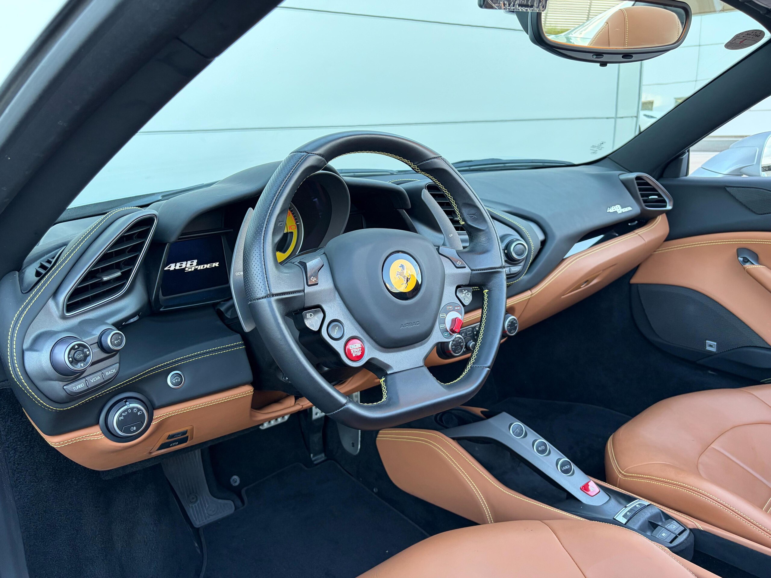 2018 Ferrari 488 Spider — Photo 6 / 26