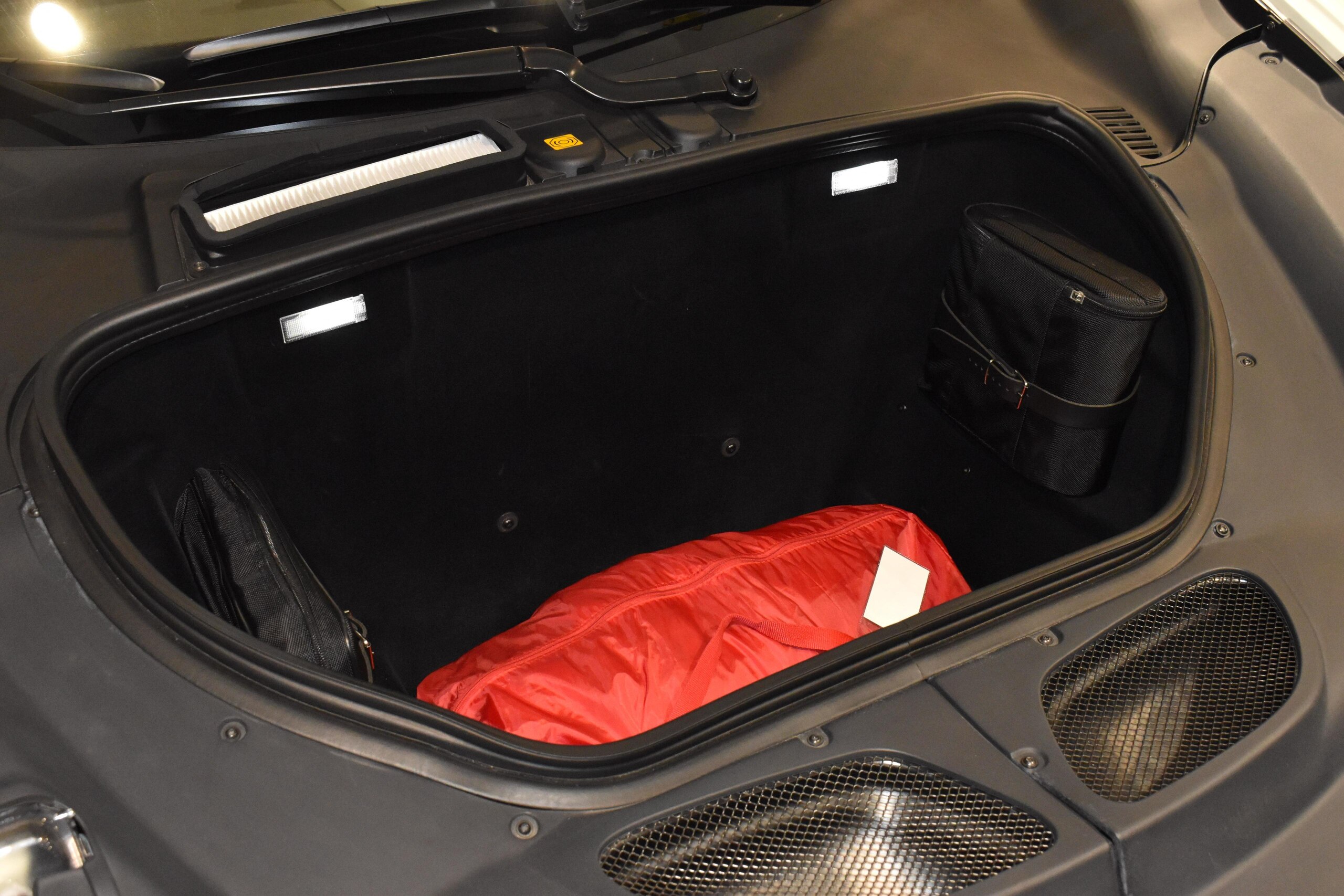 2015 Ferrari 458 Speciale — Photo 16 / 16