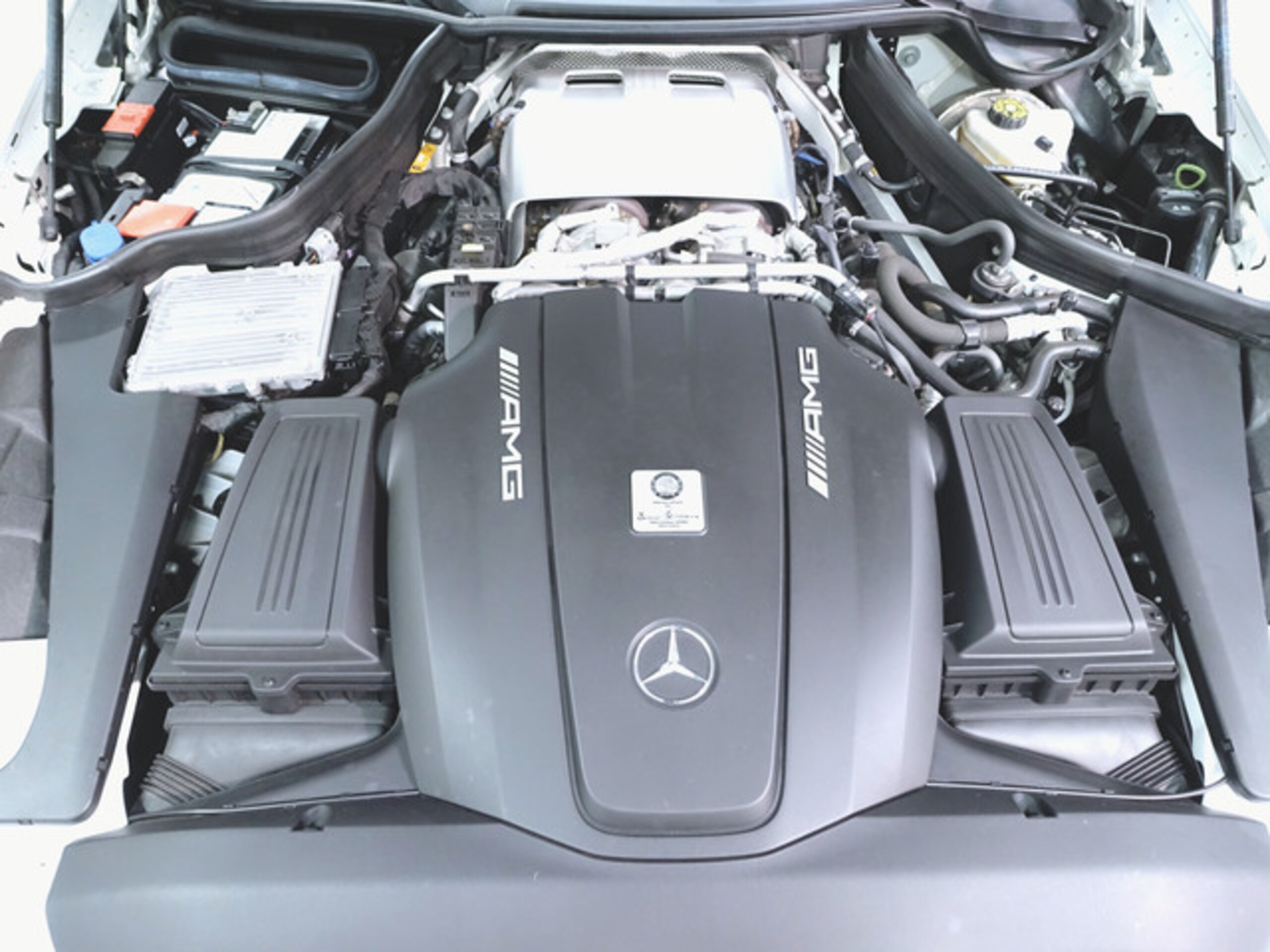 2018 Mercedes Benz AMG GT — Photo 17 / 19