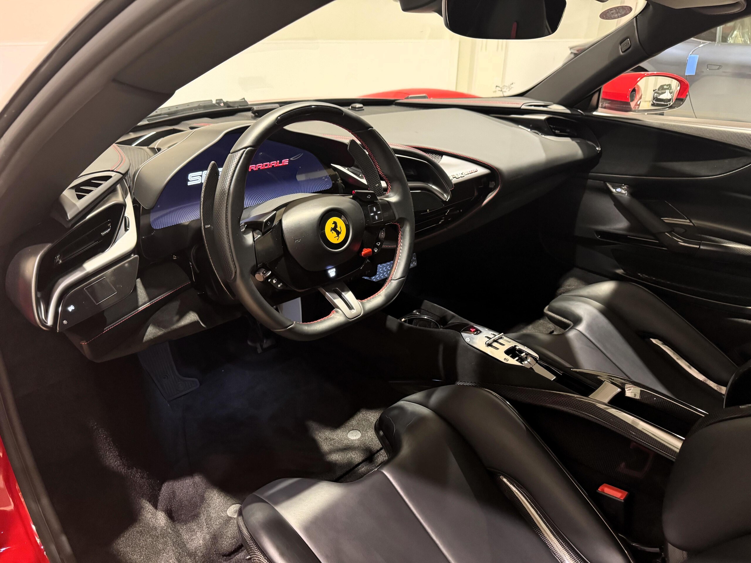 2021 Ferrari SF90 Stradale — Photo 13 / 29
