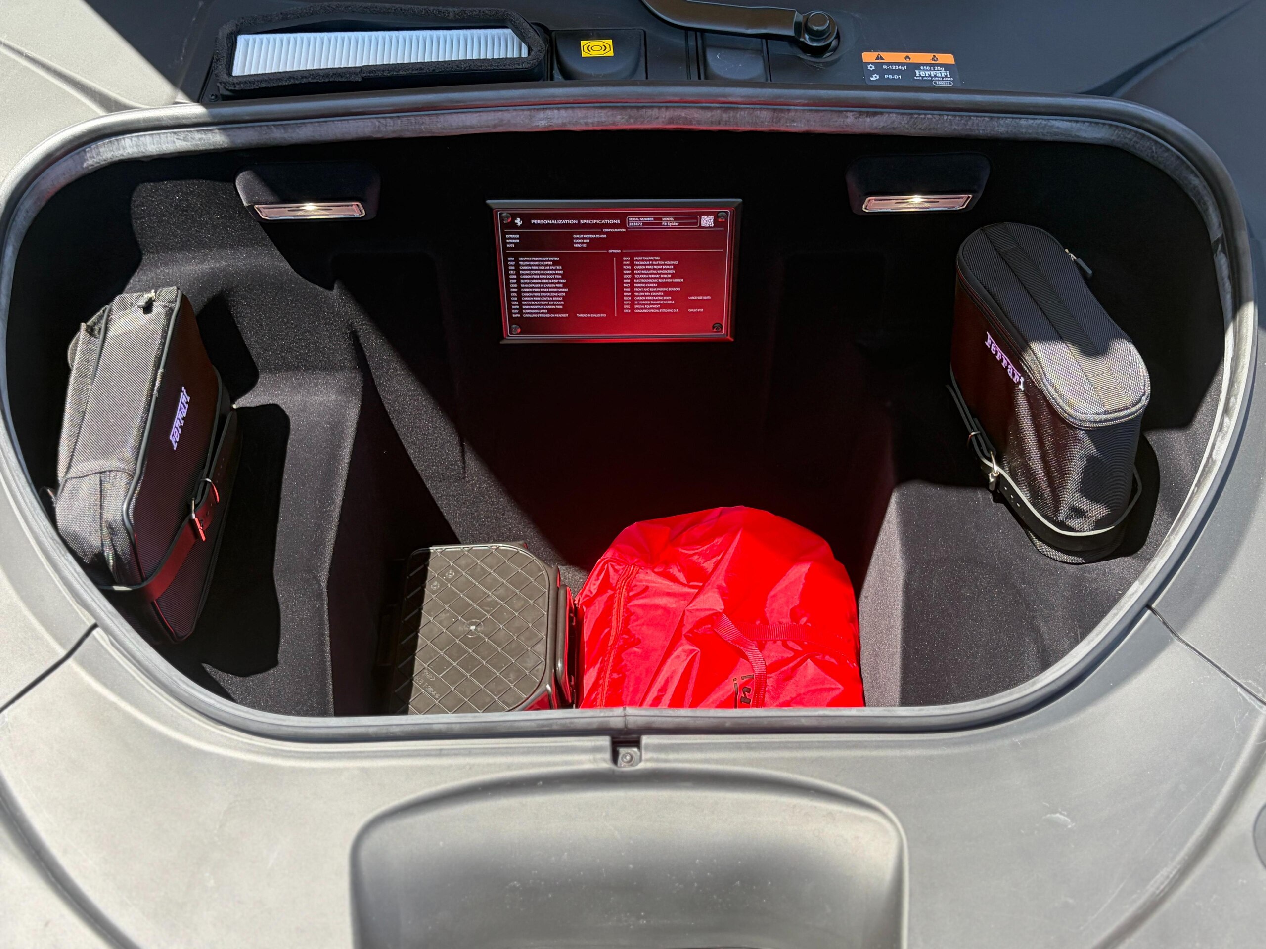 2021 Ferrari F8 Spider — Photo 35 / 37