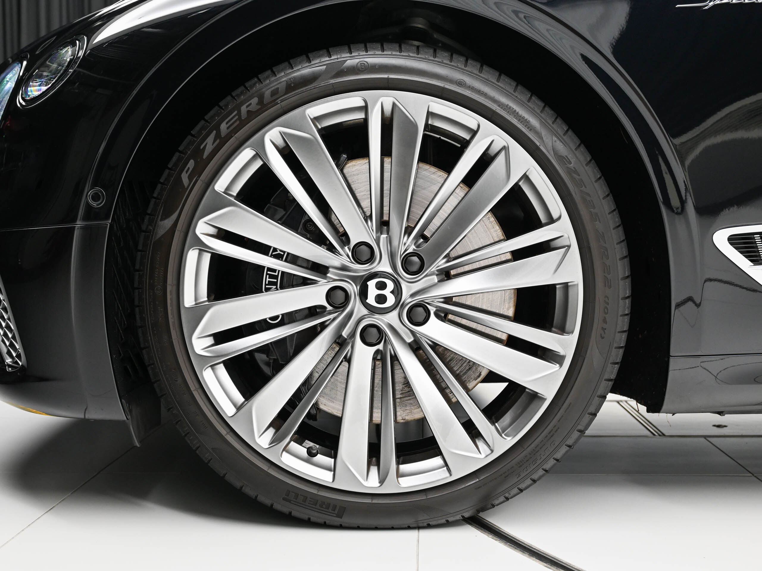 2022 Bentley Continental GT Speed — Photo 15 / 17