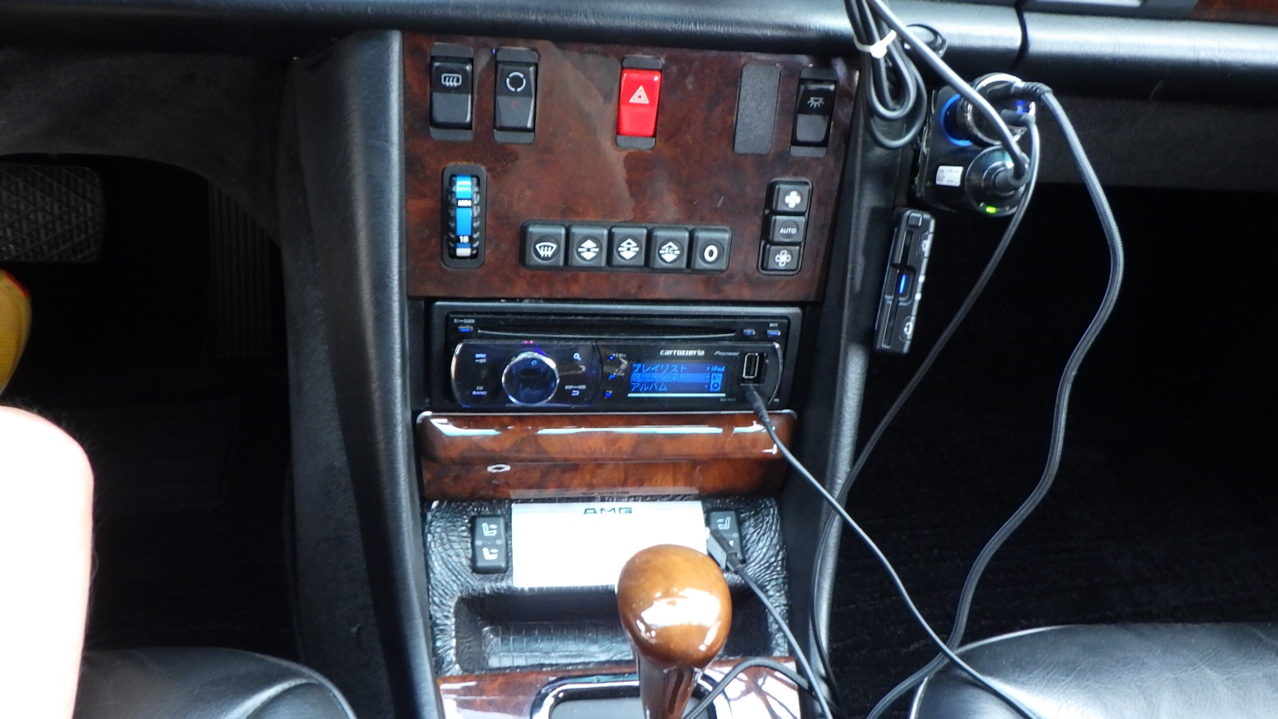 1990 Mercedes Benz 560SEL 6.0 AMG — Photo 10 / 18