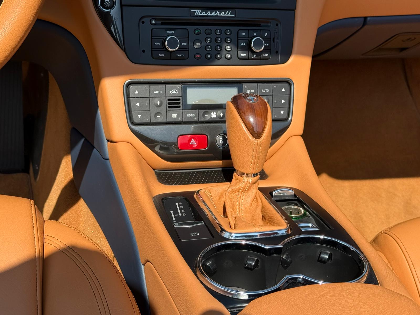 2013 Maserati GranCabrio Sport — Photo 13 / 20