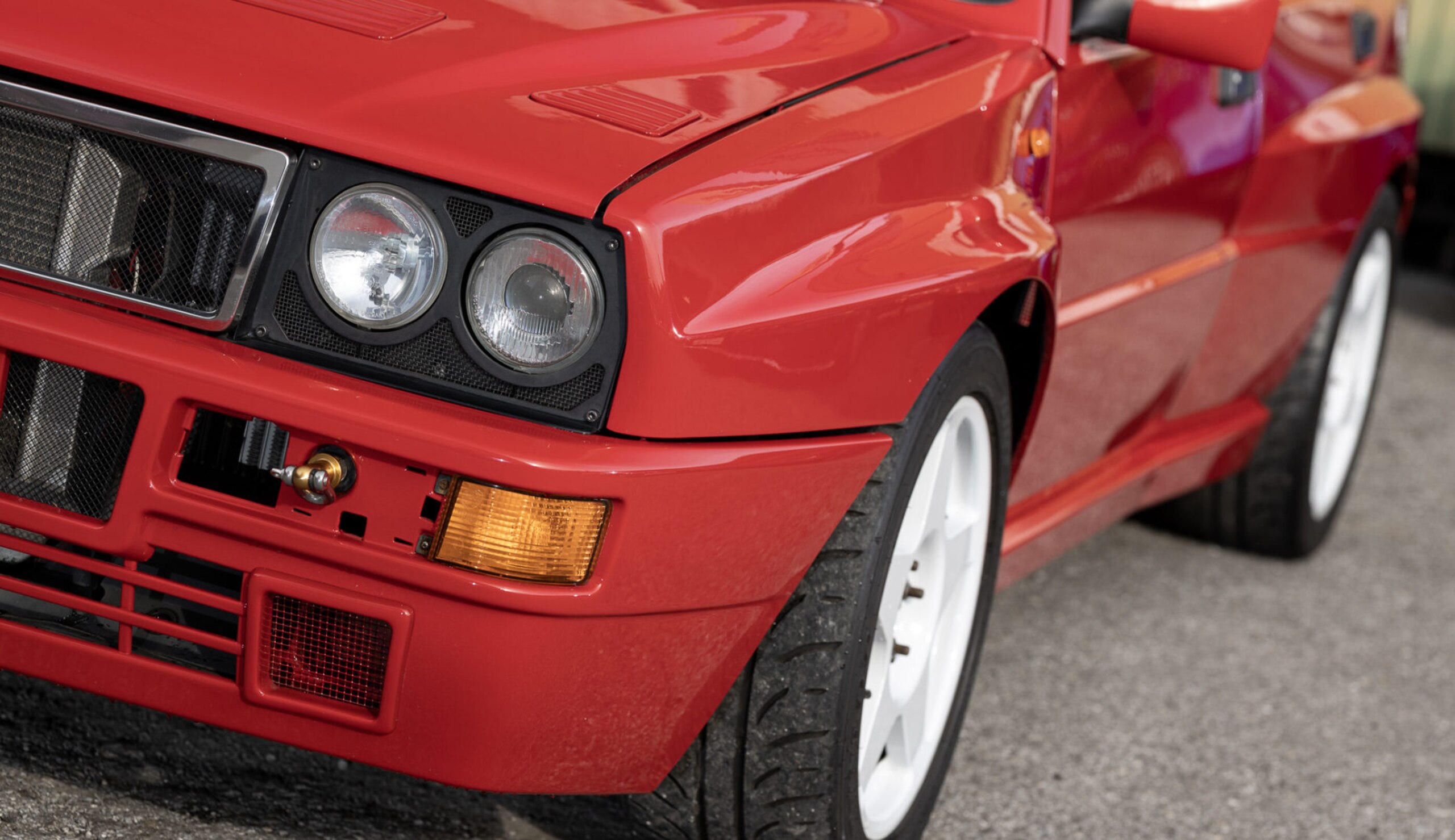 1993 Lancia Delta HF Integrale Evo II — Photo 12 / 16