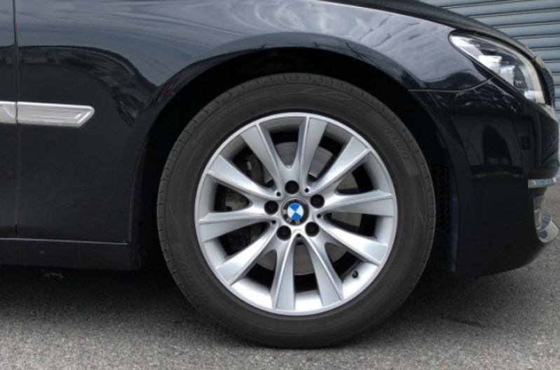 2013 BMW 740i — Photo 7 / 7
