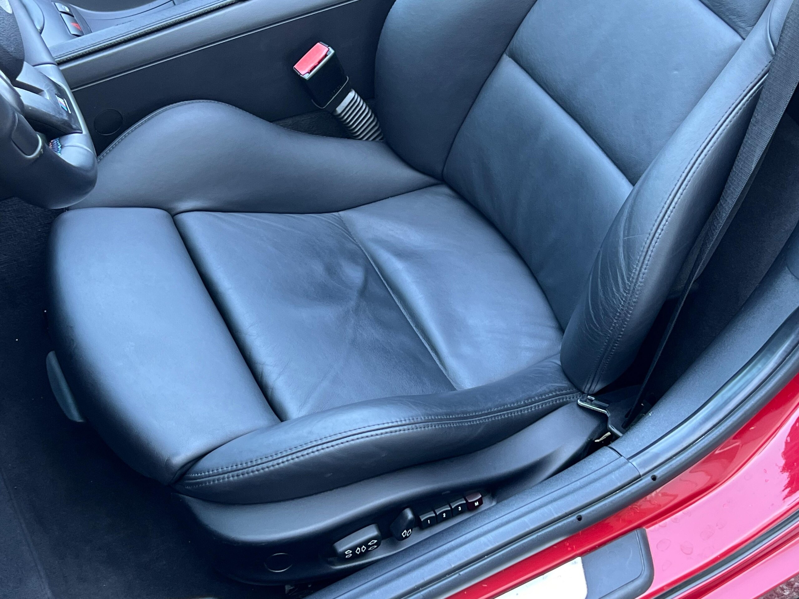 2006 BMW Z4 M Roadster — Photo 9 / 21